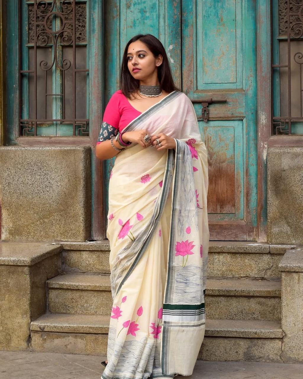 Kayatri New Plain Linen Digital Print Saree