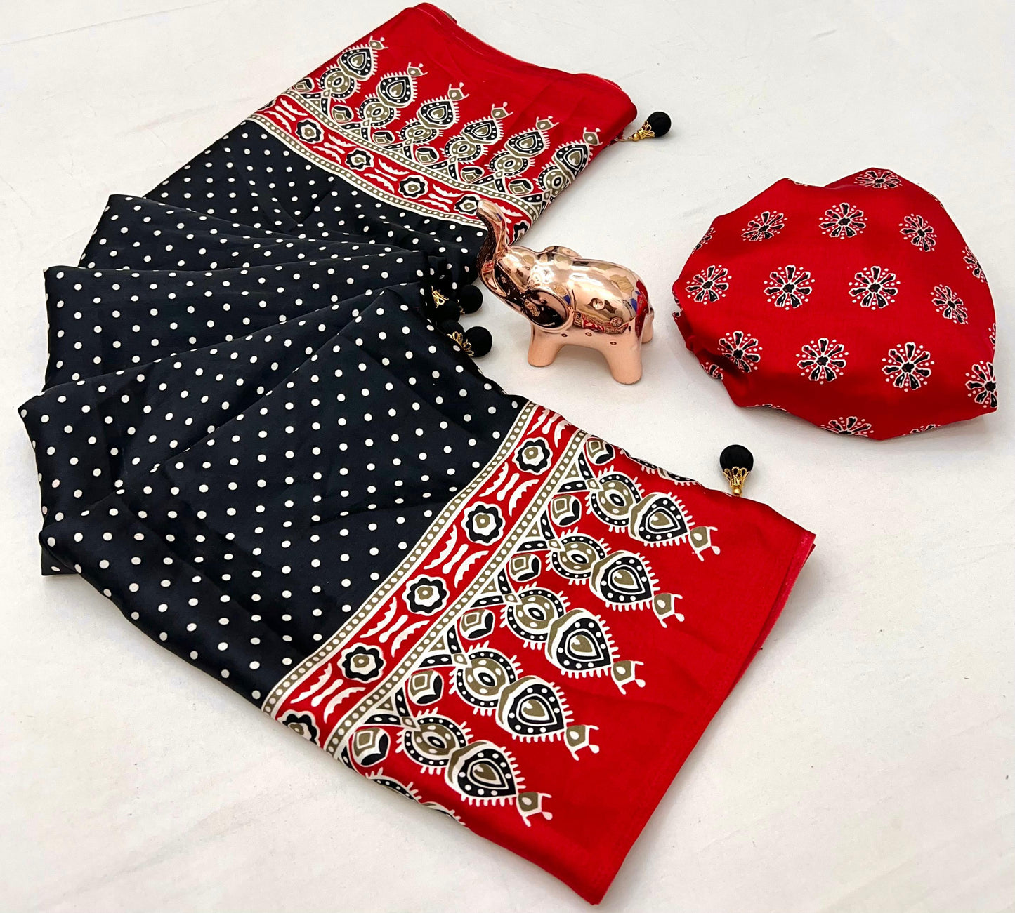 Kayatri New Lagdi Gaji Crepe Soft Silk Ajrakh Print Saree