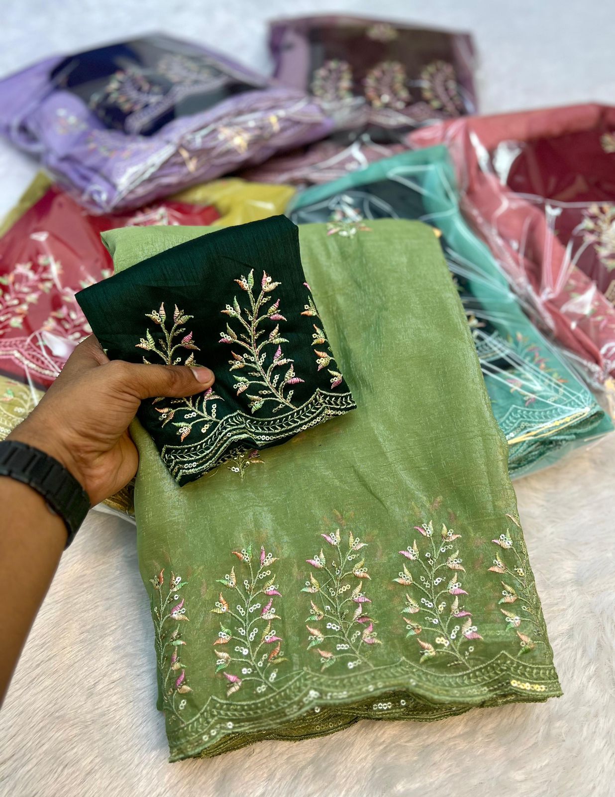 Kayatri New Soft Crunchy Silk Thread & Sequence Embroidery Saree