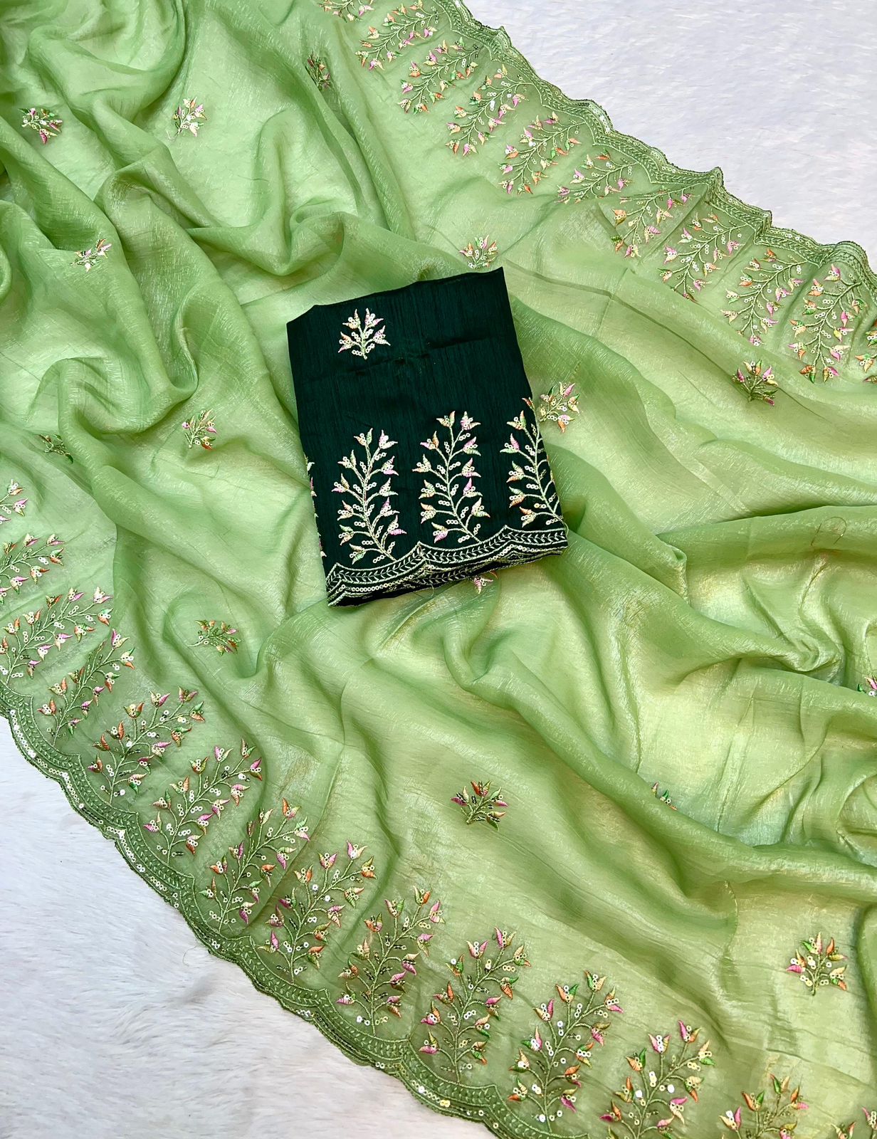 Kayatri New Soft Crunchy Silk Thread & Sequence Embroidery Saree