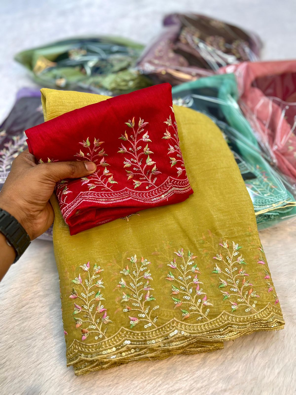 Kayatri New Soft Crunchy Silk Thread & Sequence Embroidery Saree