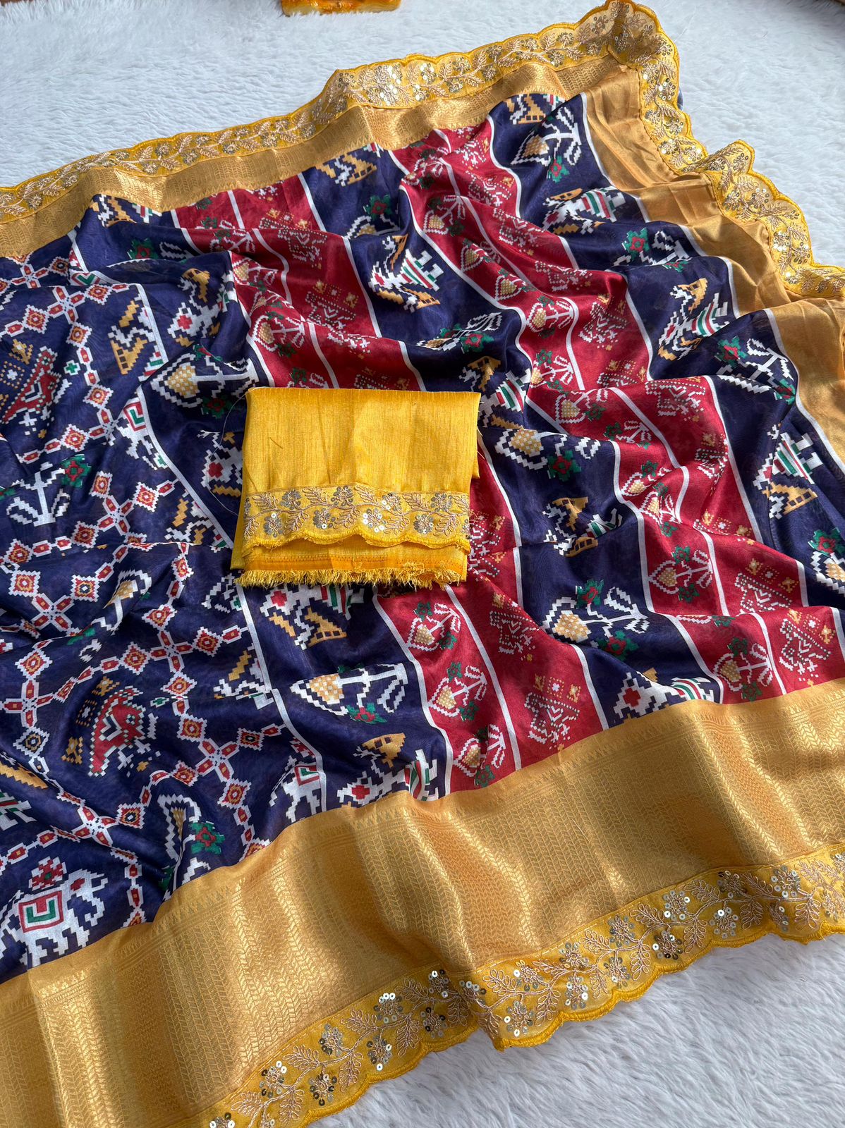 Kayatri New Dola Banarasi Weaving Digital Print Saree