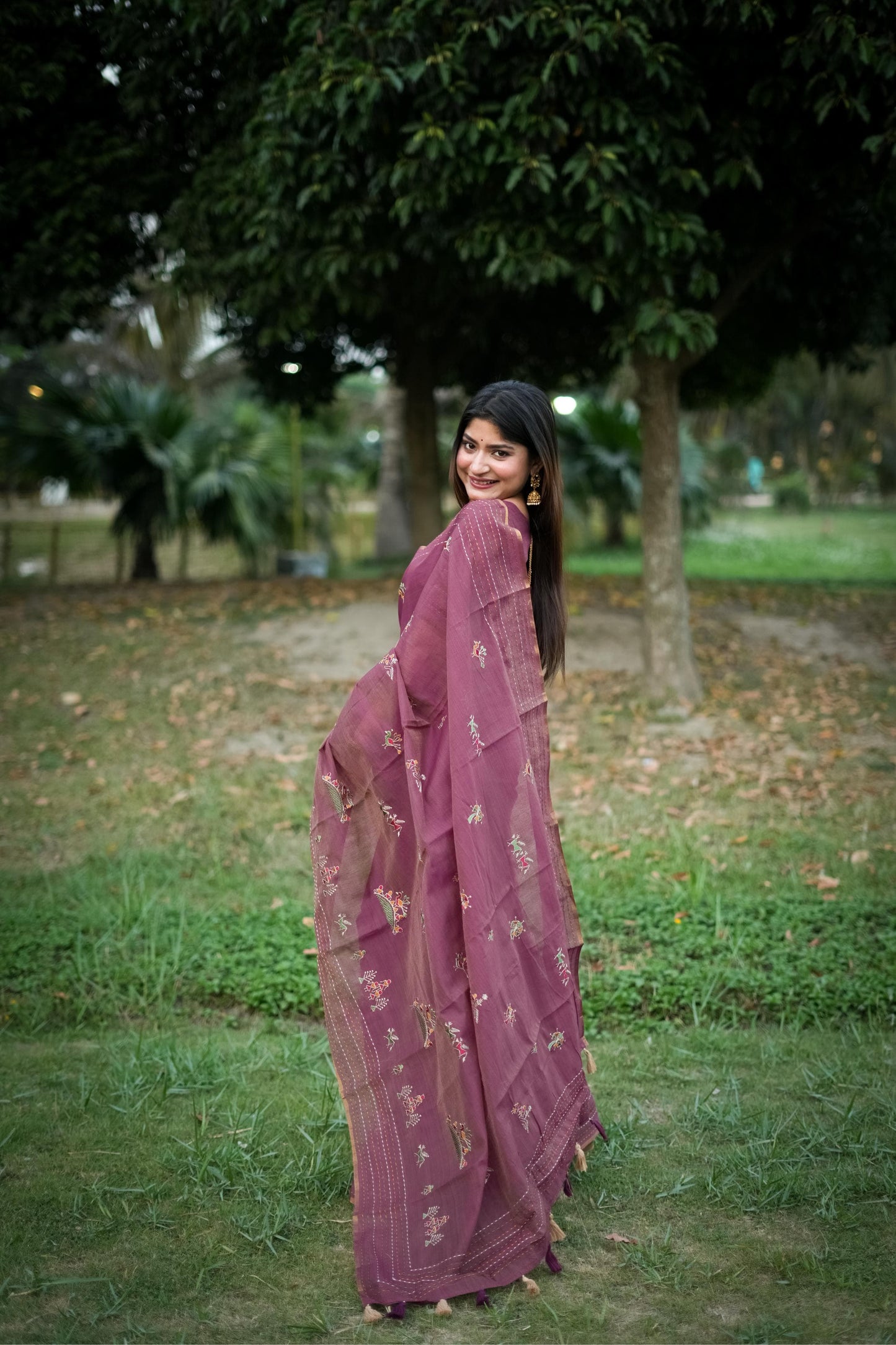 Kayatri New Khadi Tussar Silk Thread Work Saree