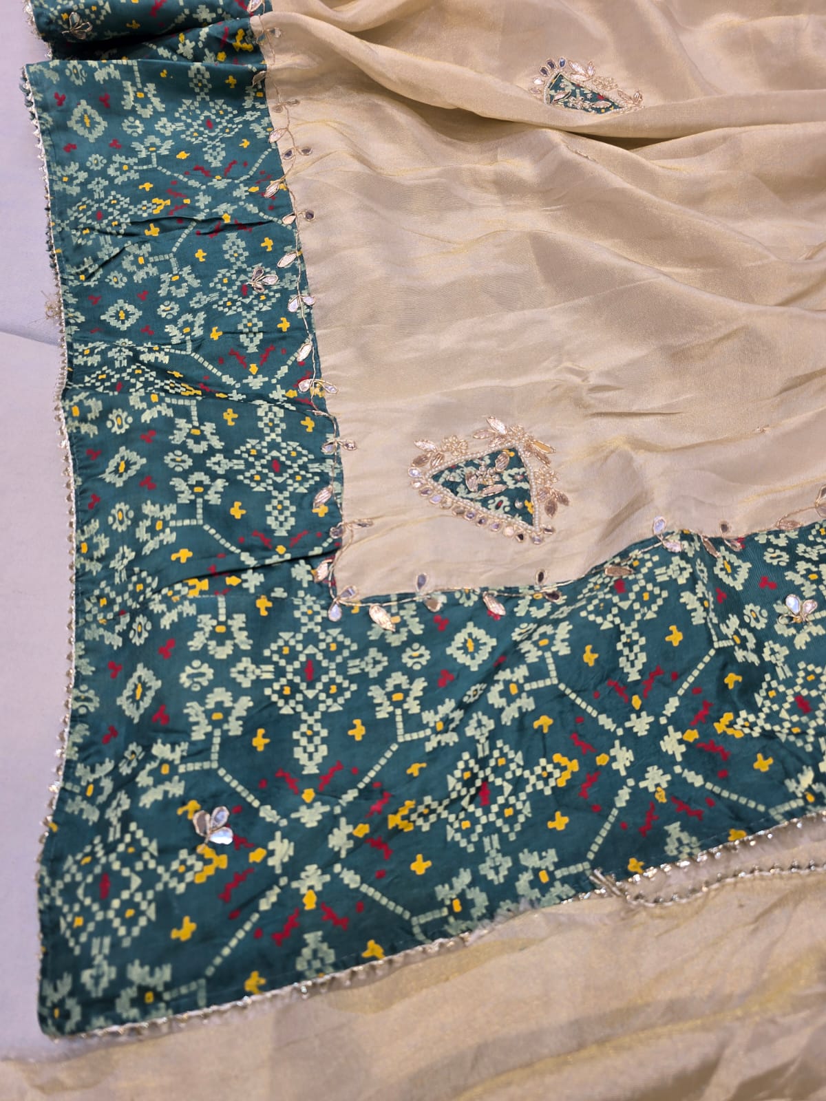 Kayatri New Pure Cosmos Tissue Pearl Dabka Gotapatti Work Saree