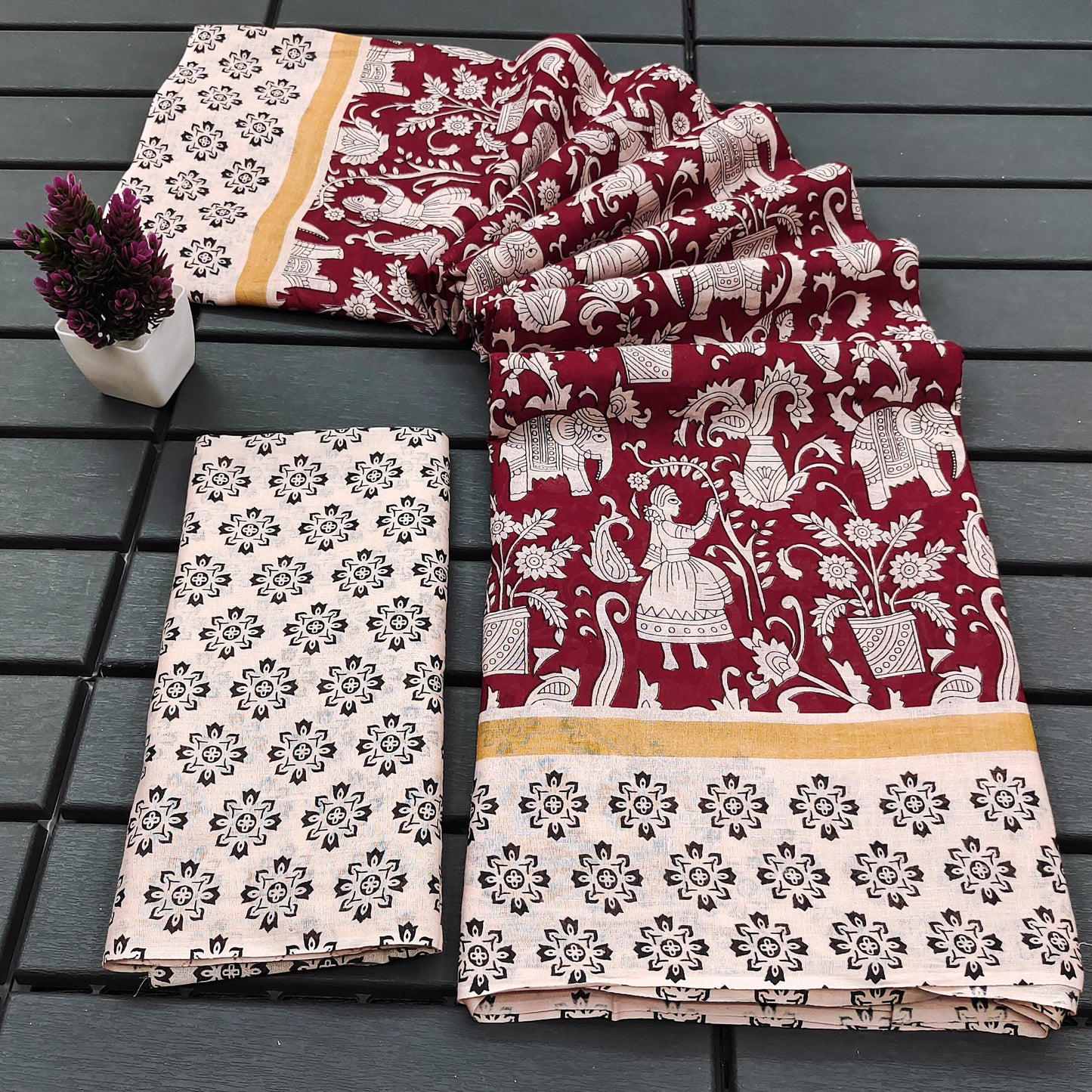 Kayatri New Pure Mulmul Cotton Ajrakh Print Saree