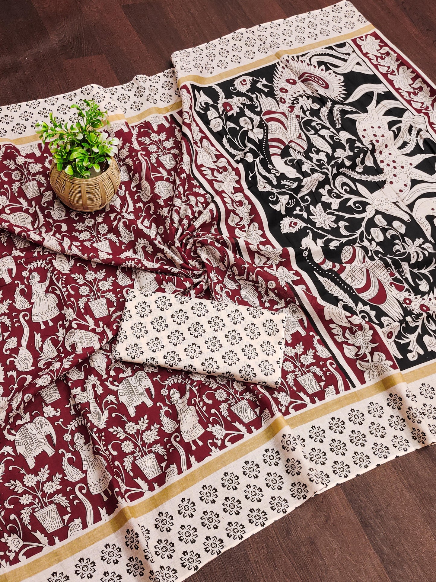 Kayatri New Pure Mulmul Cotton Ajrakh Print Saree
