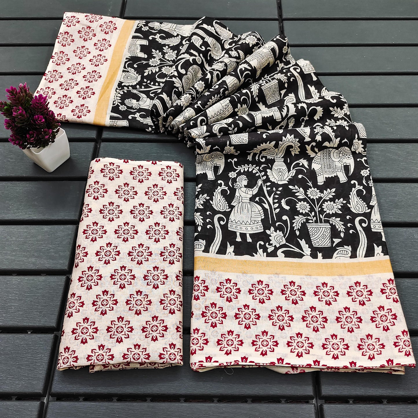 Kayatri New Pure Mulmul Cotton Ajrakh Print Saree