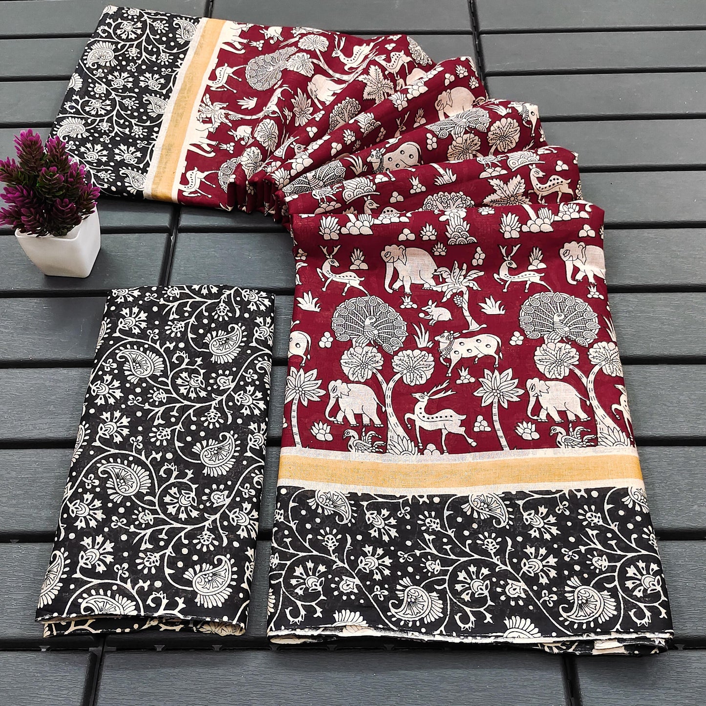 Kayatri New Pure Mulmul Cotton Ajrakh Print Saree