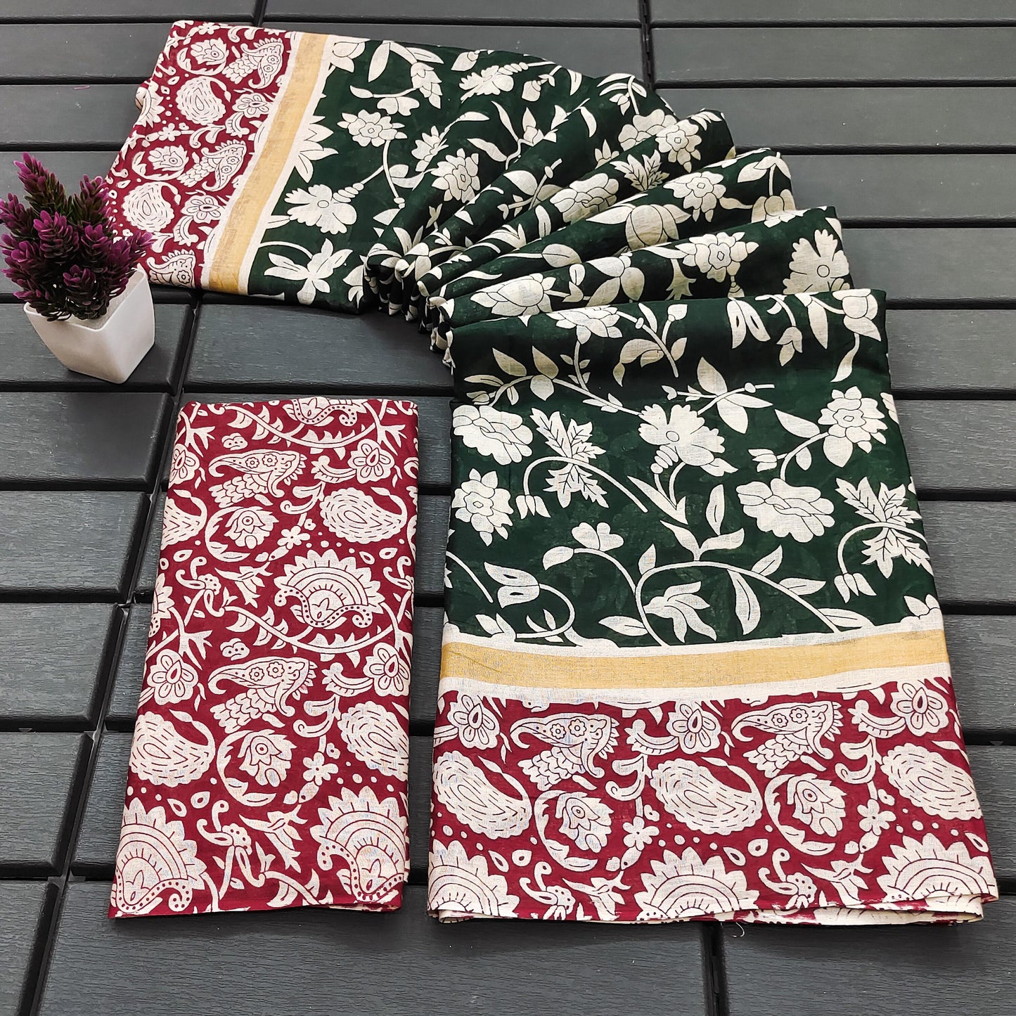 Kayatri New Pure Mulmul Cotton Ajrakh Print Saree