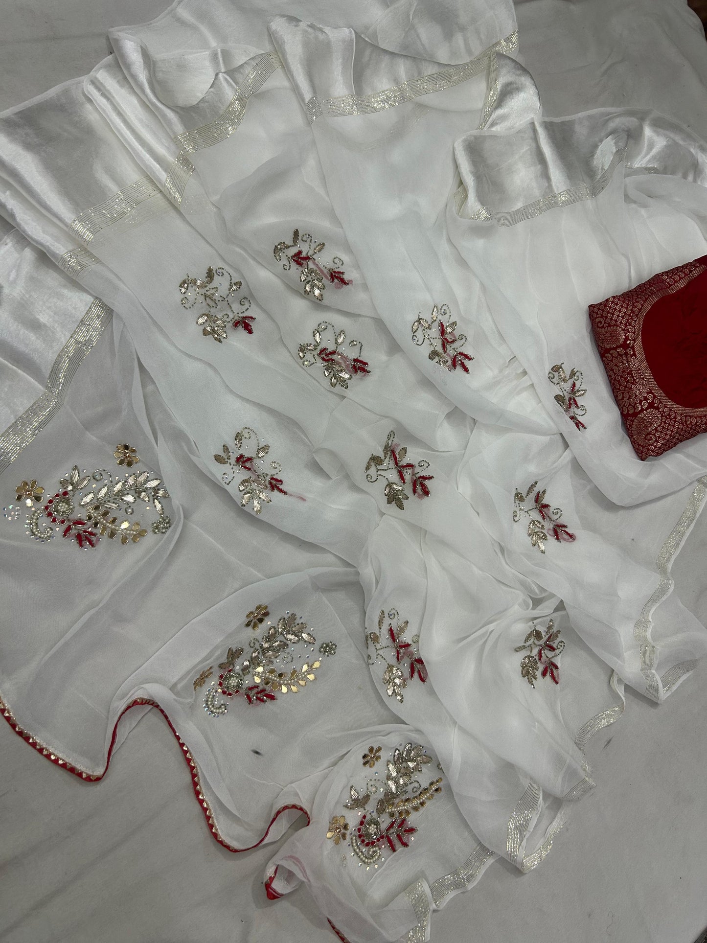 Kayatri New Pure Georgette Sattan Patta Handwork Saree