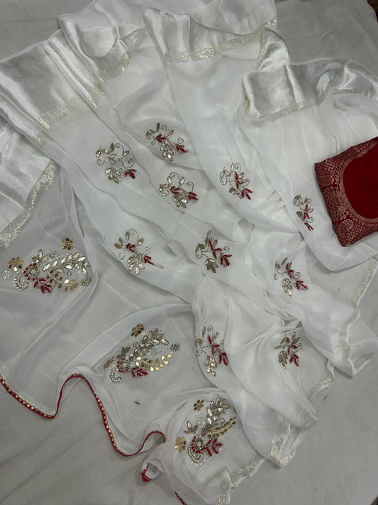 Kayatri New Pure Georgette Sattan Patta Handwork Saree