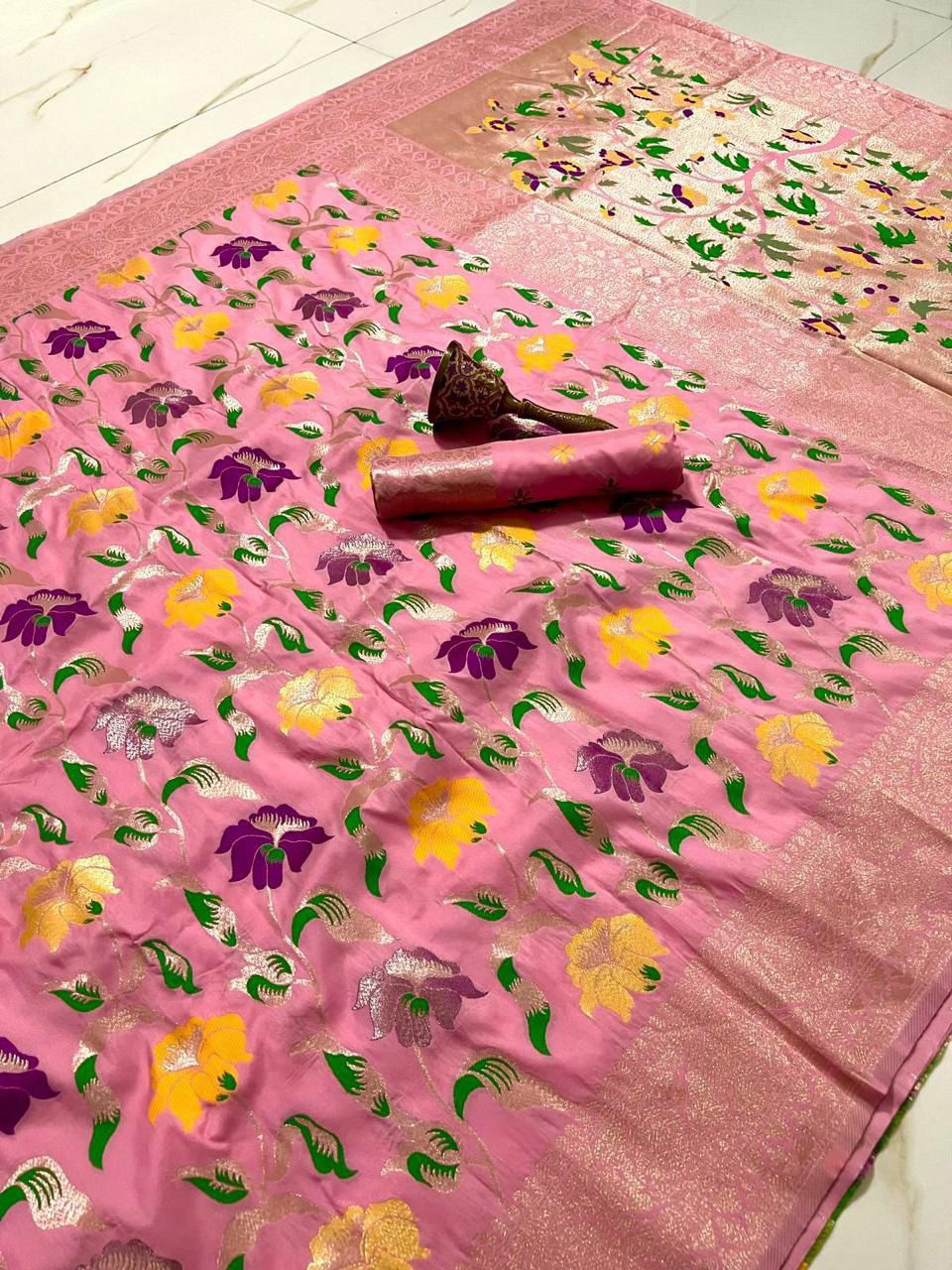 Kayatri Pure Soft Kanchivram Meena Zari Weaving Saree