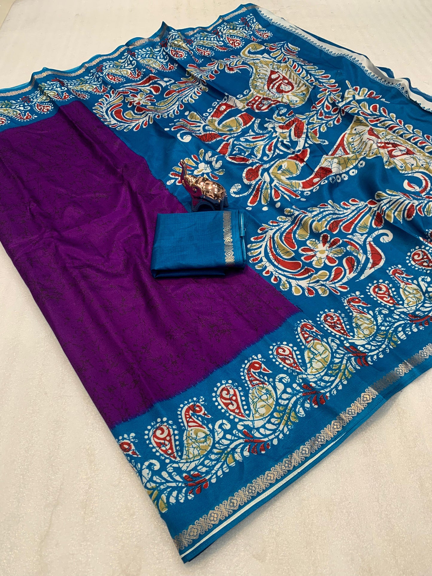 Kayatri New Pure Dola Silk Gold Zari Weaving Saree