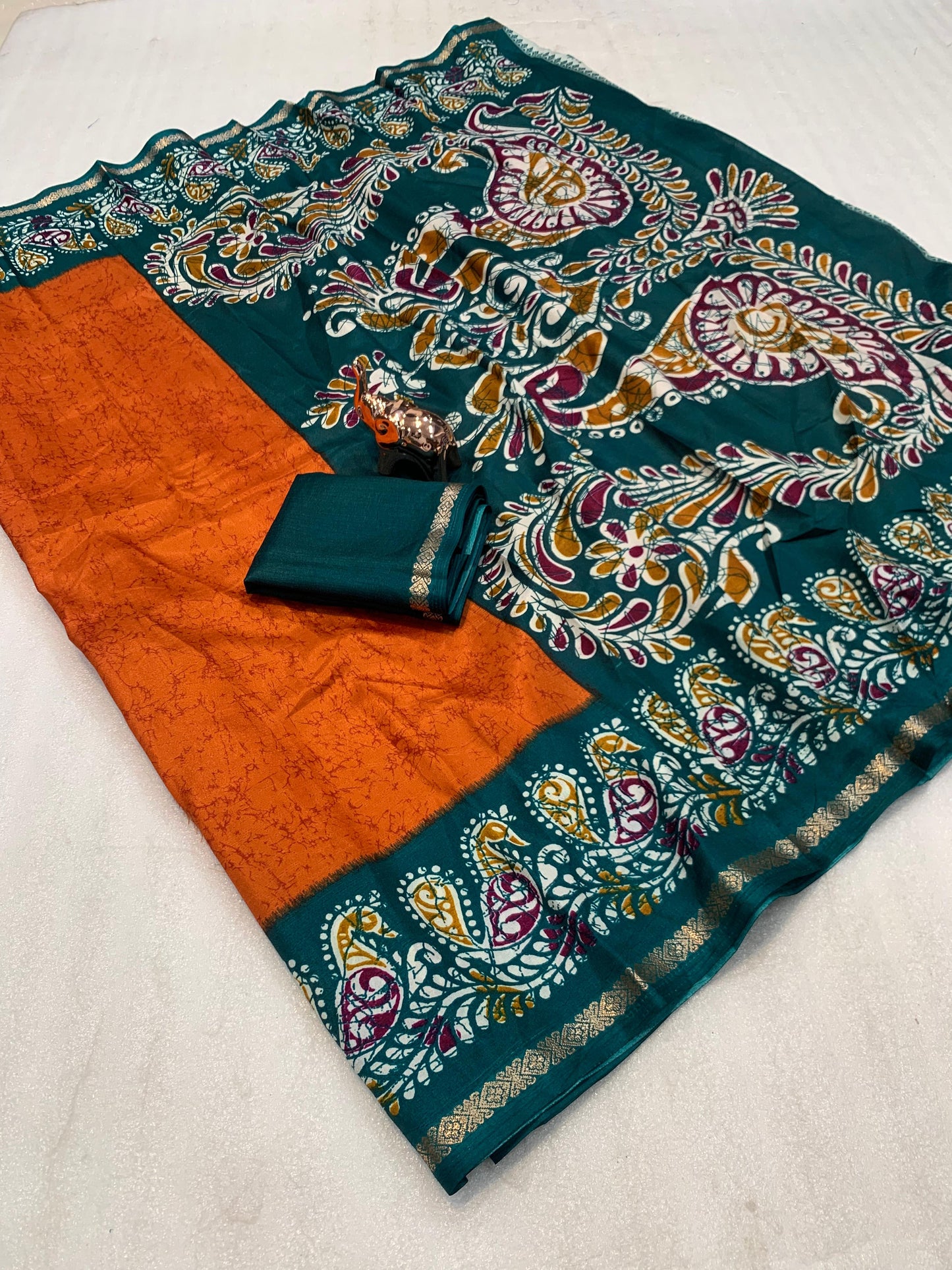 Kayatri New Pure Dola Silk Gold Zari Weaving Saree
