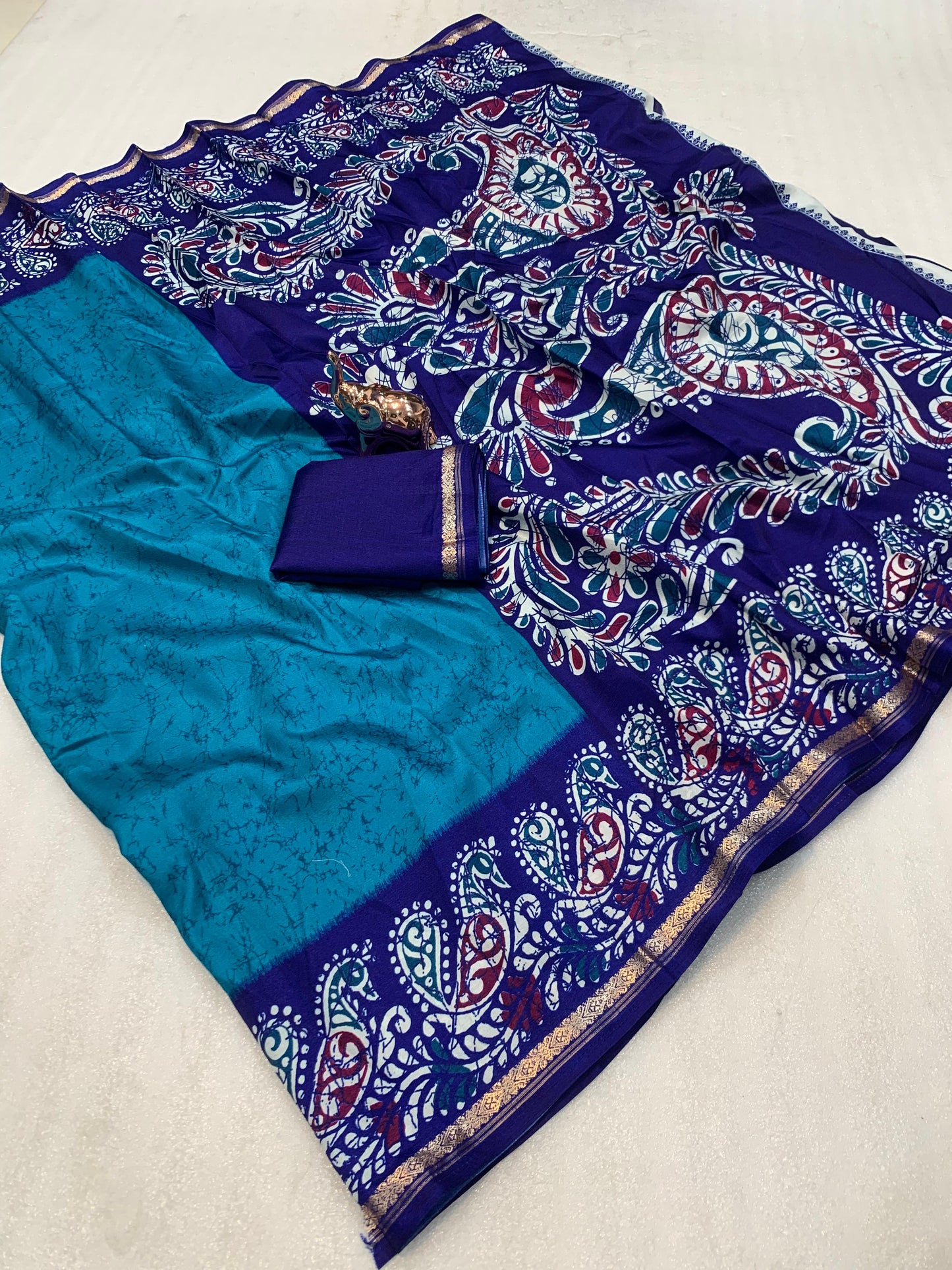 Kayatri New Pure Dola Silk Gold Zari Weaving Saree