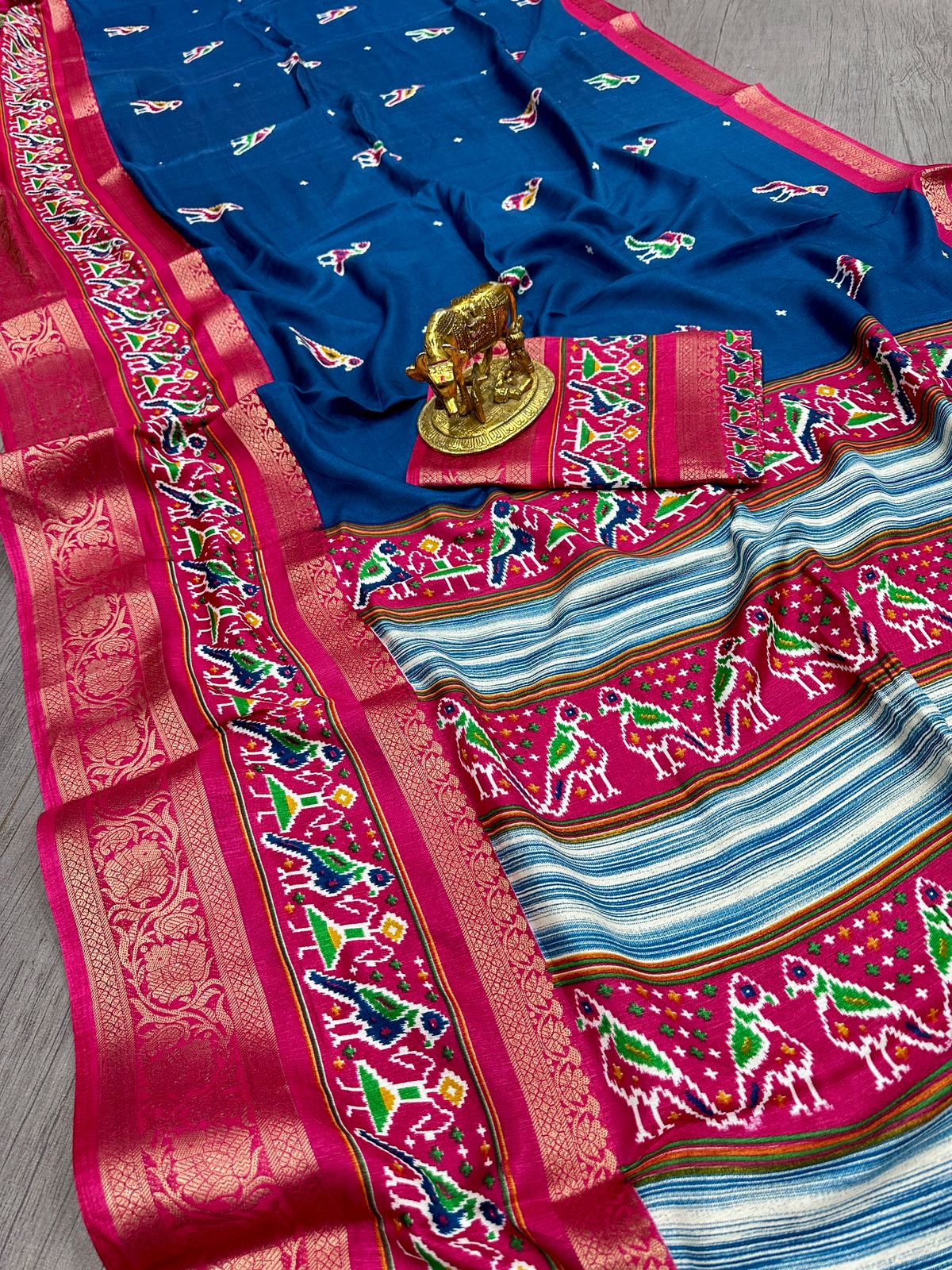 Kayatri New Pure Soft Dola Patola Print Saree