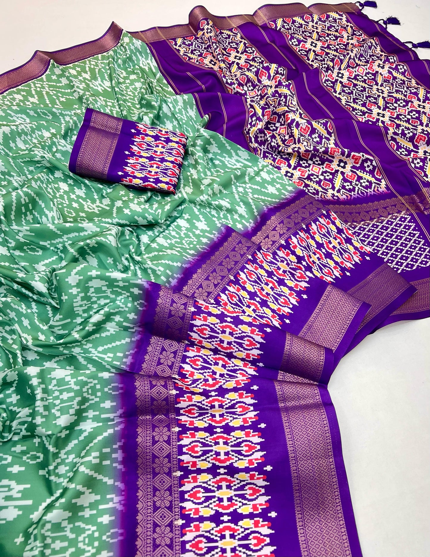 Kayatri New Pure Soft Lichi Silk Kalamkari Print Saree