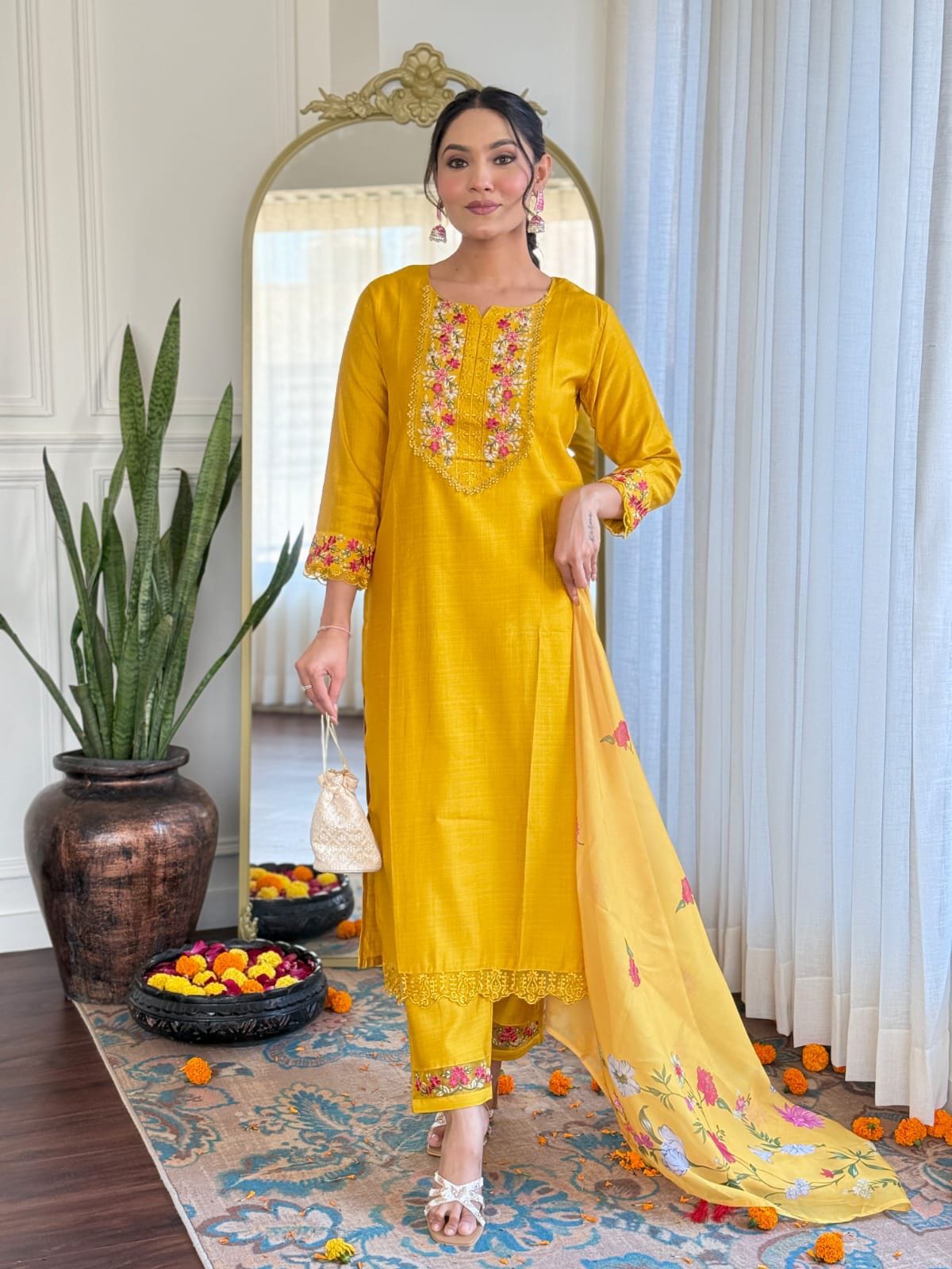 Kayatri New Designer Suit