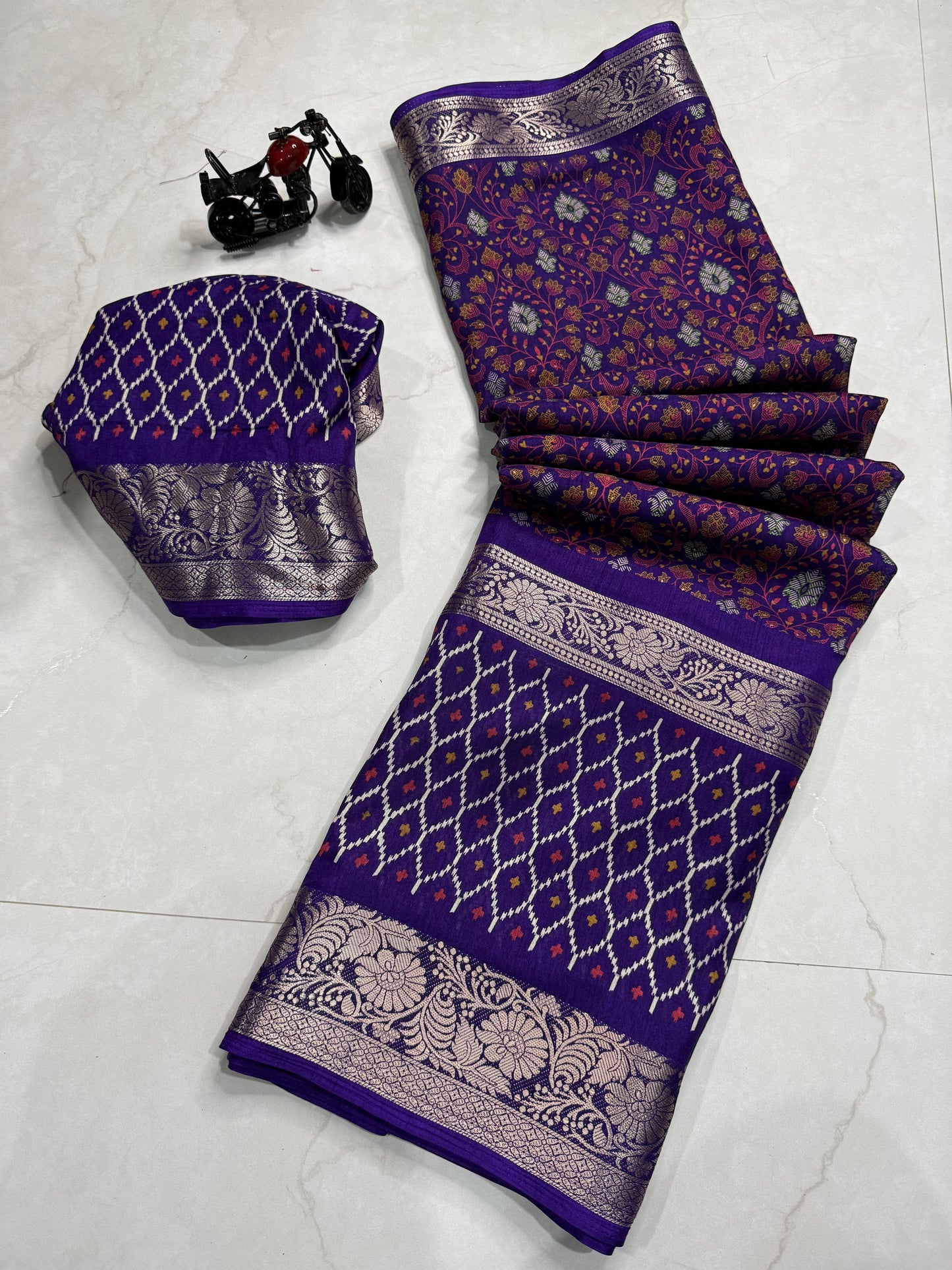 Kayatri New Pure Dola Silk Bandhani Style Saree