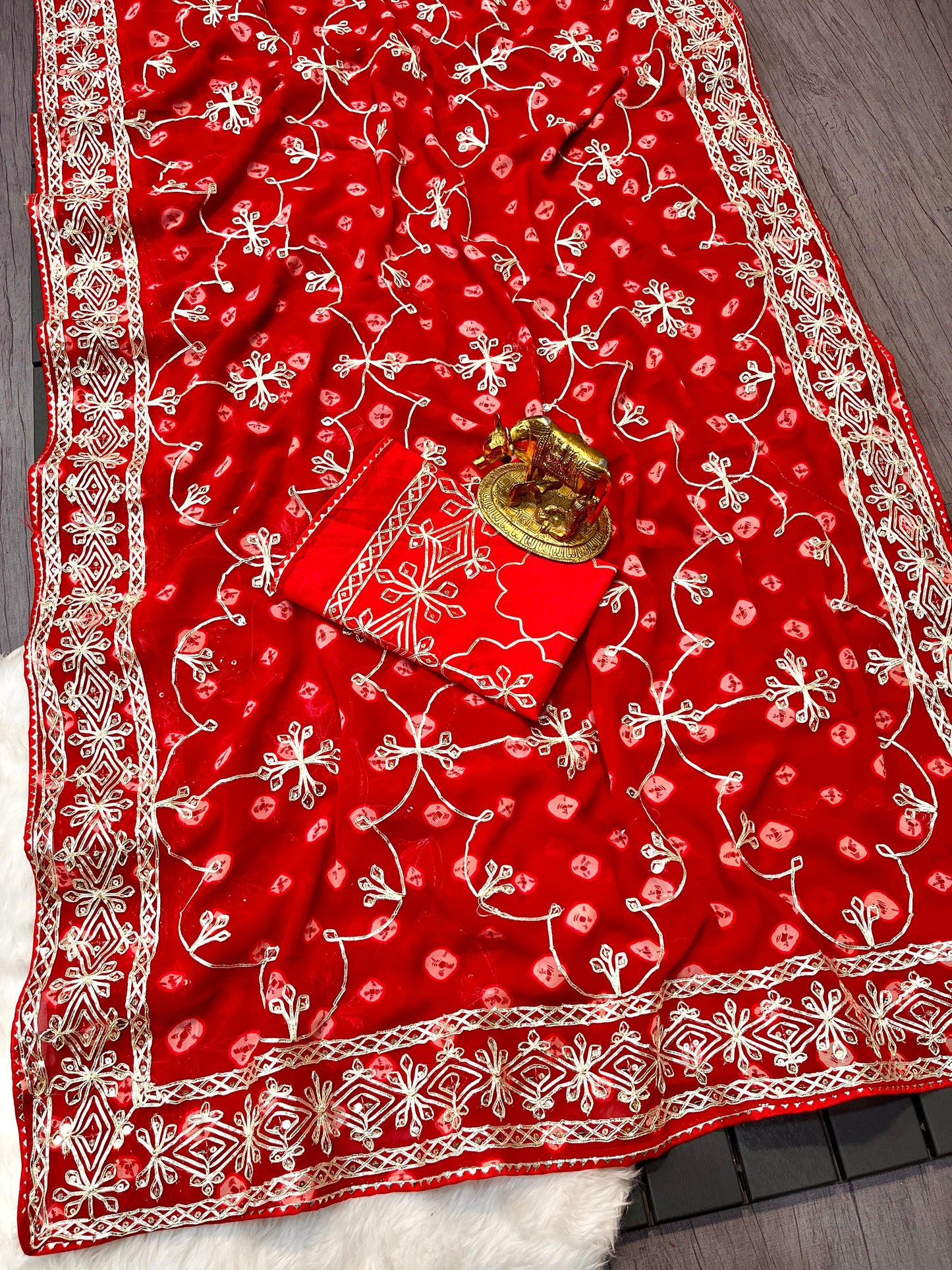 Kayatri New Pure C*C Georgette Gotapatti Saree