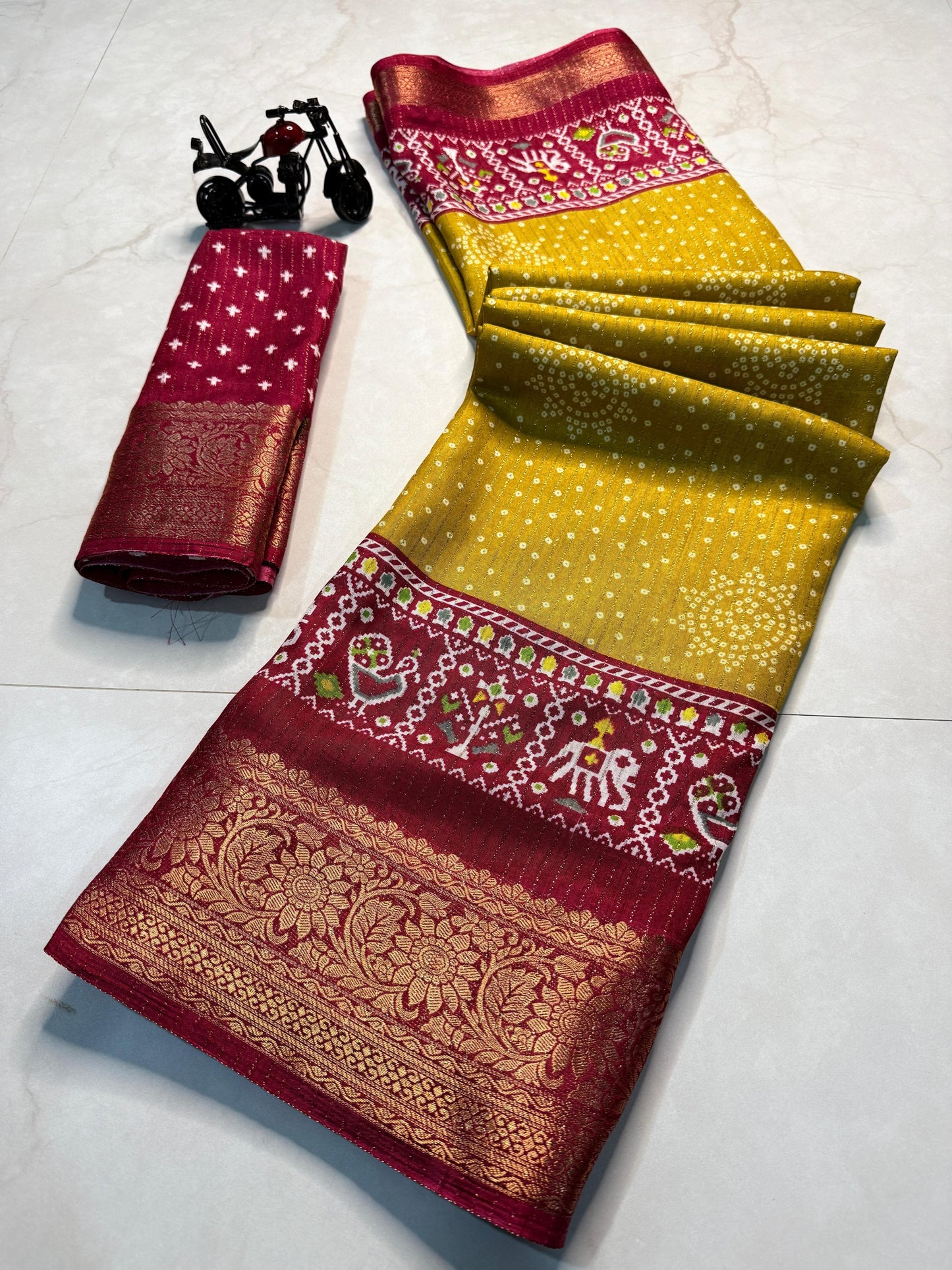 Kayatri New Rekko Silk Floral Design Saree