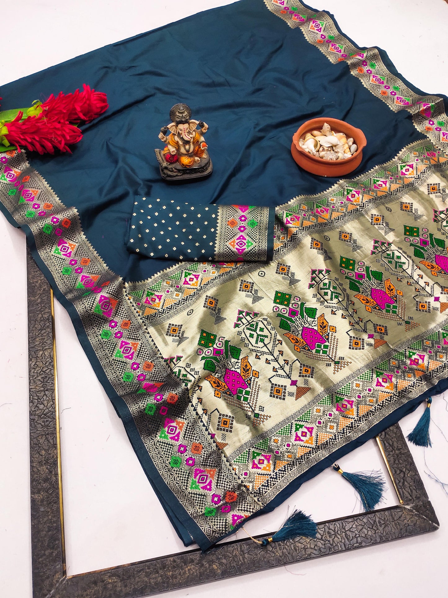 Kayatri New Designer Paithani Silk Zari Gold Meenakari Weaving Saree