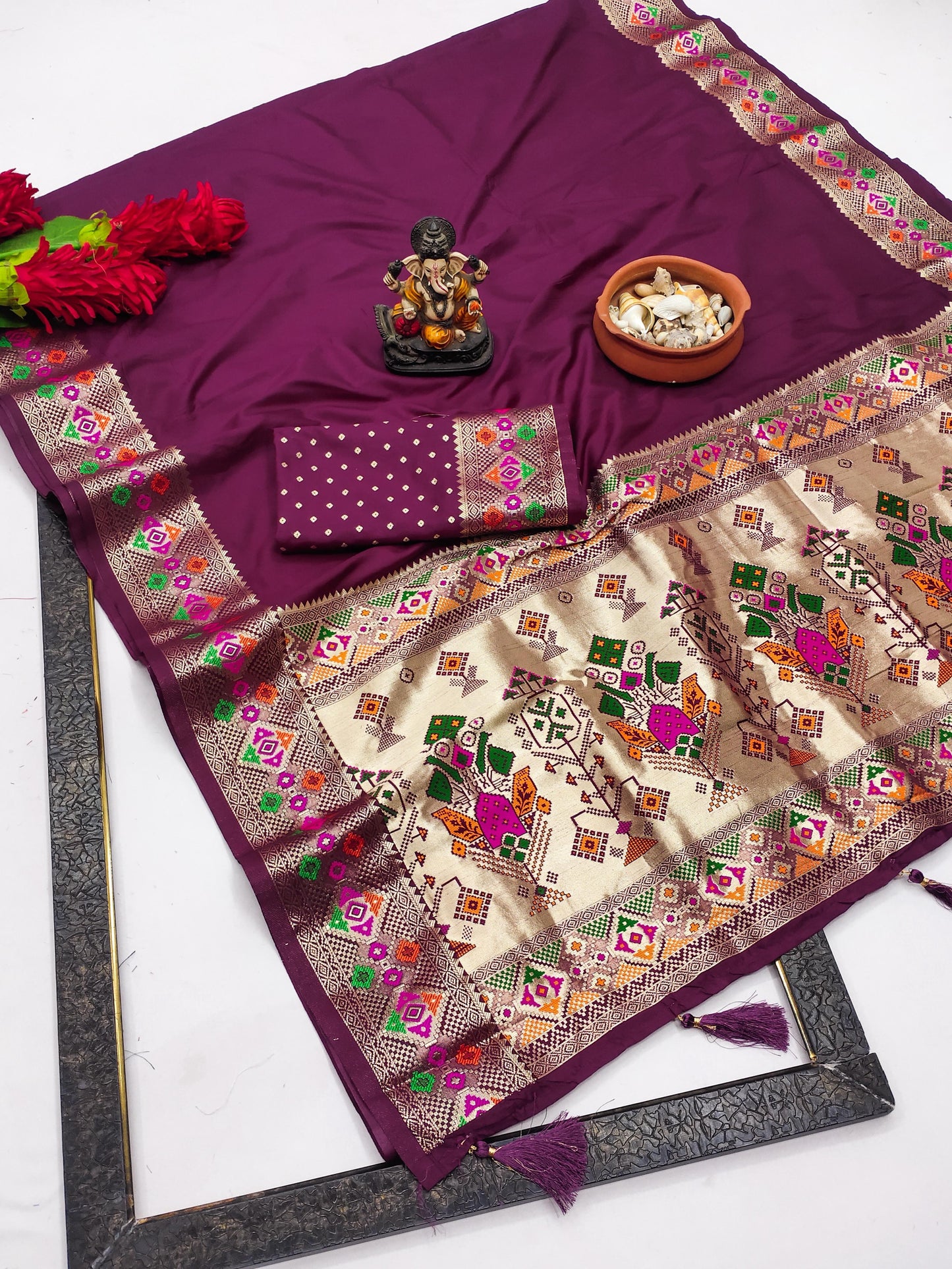 Kayatri New Designer Paithani Silk Zari Gold Meenakari Weaving Saree