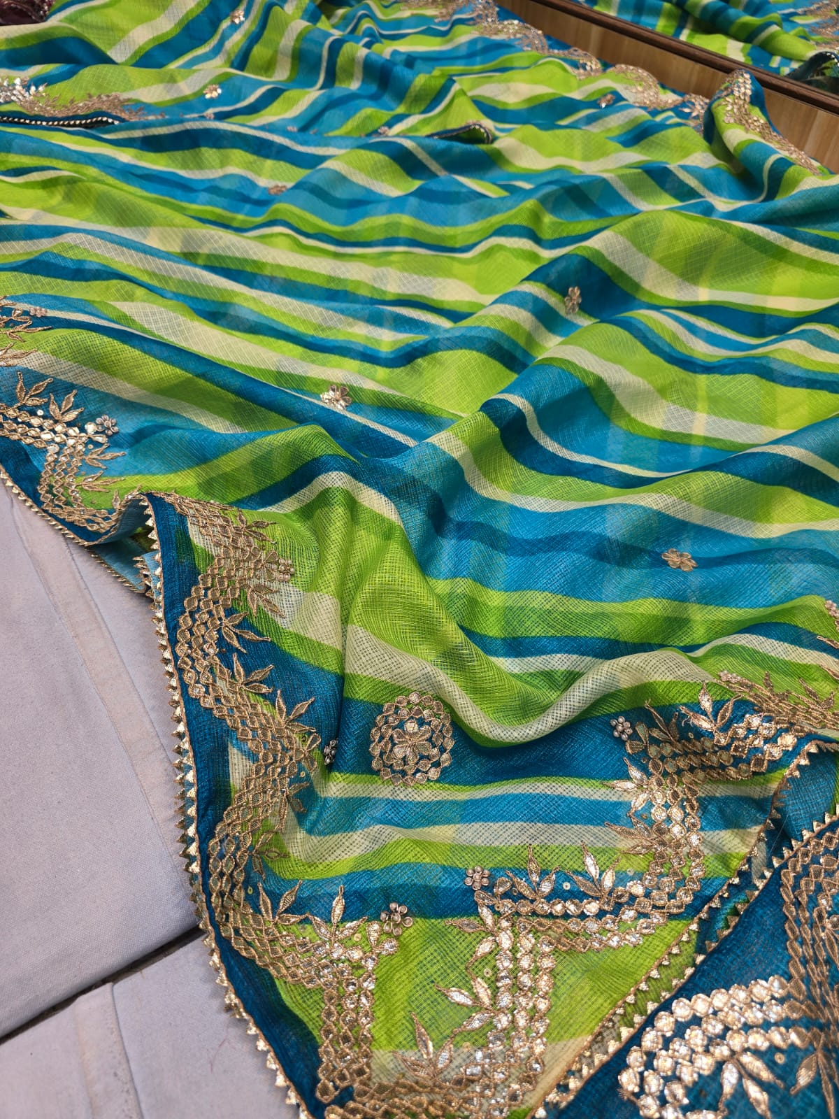 Kayatri New Pure Munga Cotton Checks Saree