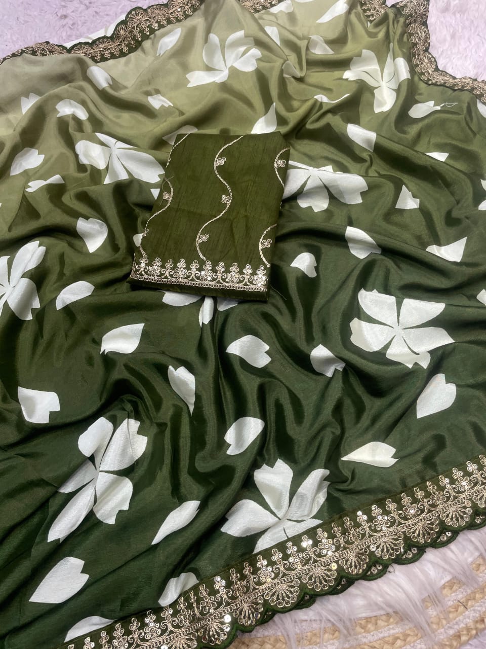 Kayatri New Pure Natural Chinon Digital Print Saree