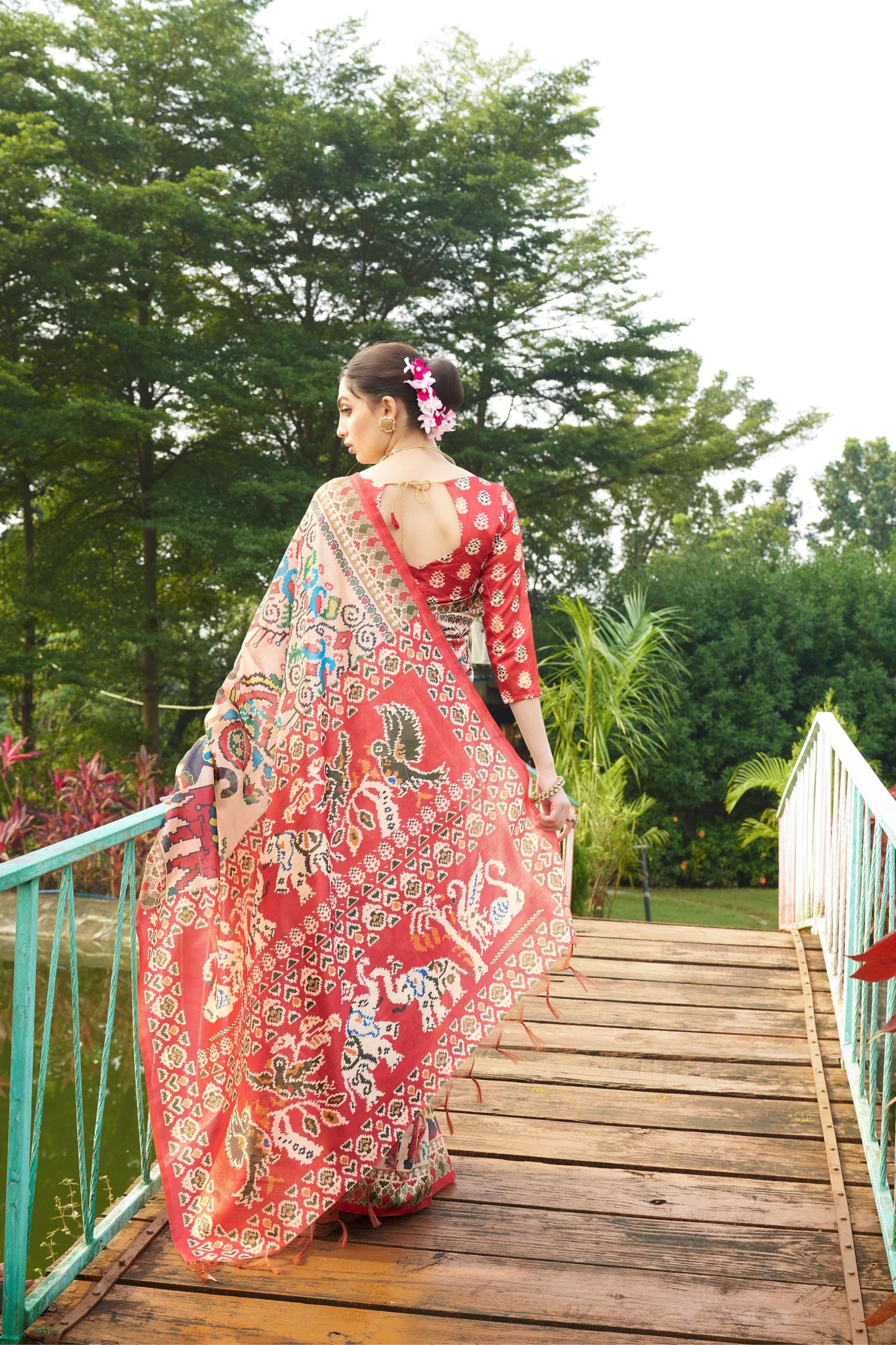 Kayatri New Tussar Silk Patola Print Saree
