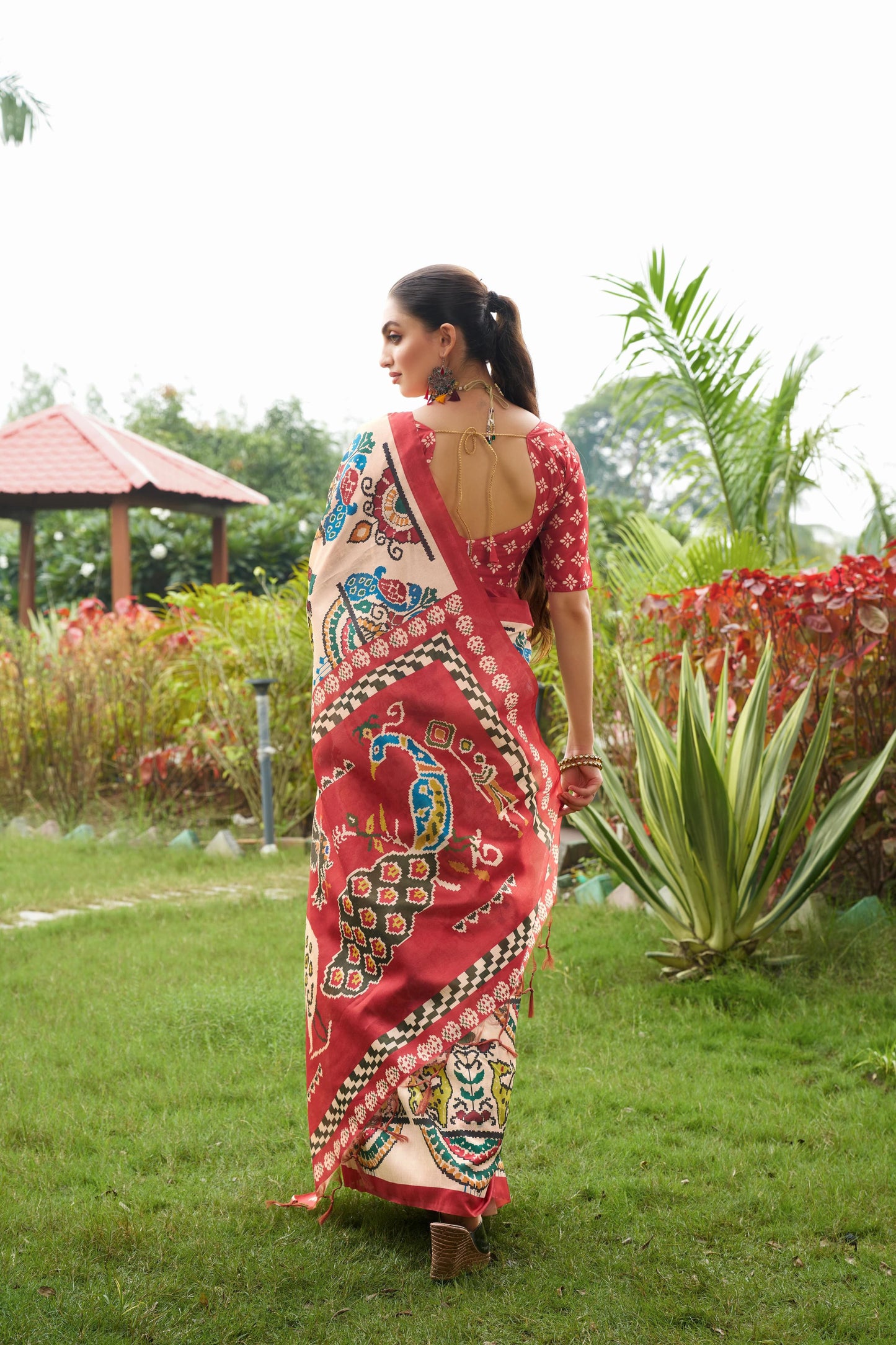 Kayatri New Tussar Silk Patola Print Saree