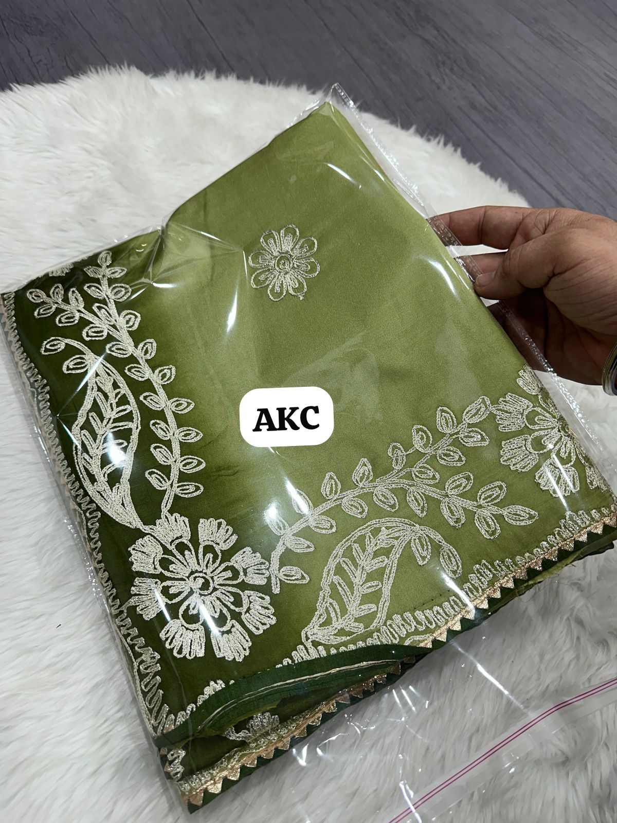 Kayatri New Pure Soft Chinon Silk Saree