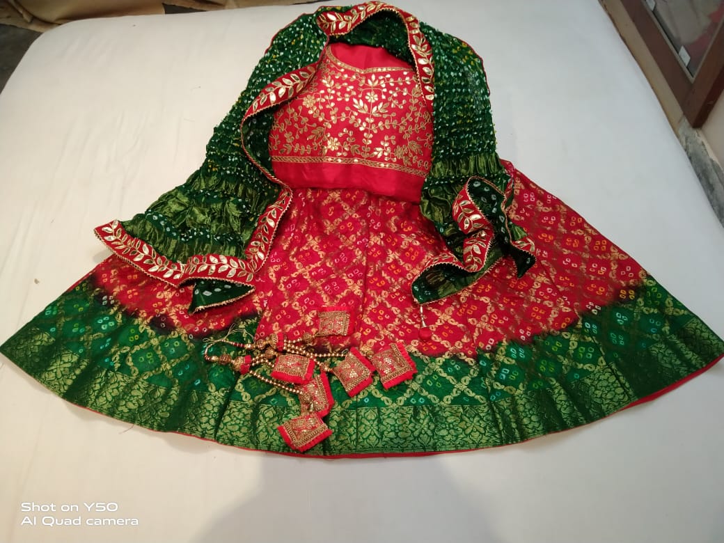 Kayatri New Pure Banarasi Ghatchola Silk Lehenga