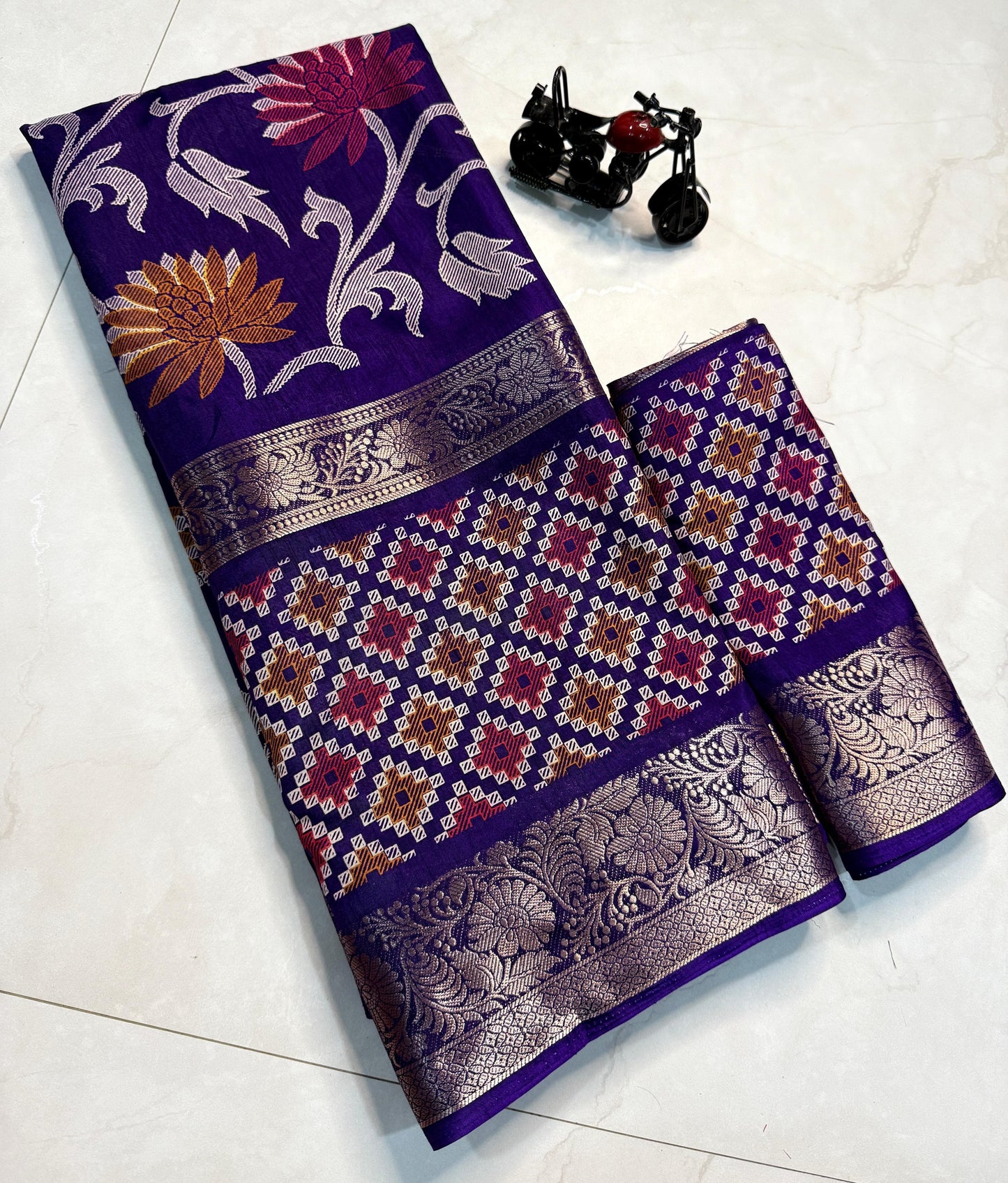 Kayatri New Pure Dola Silk Jackard Border Saree