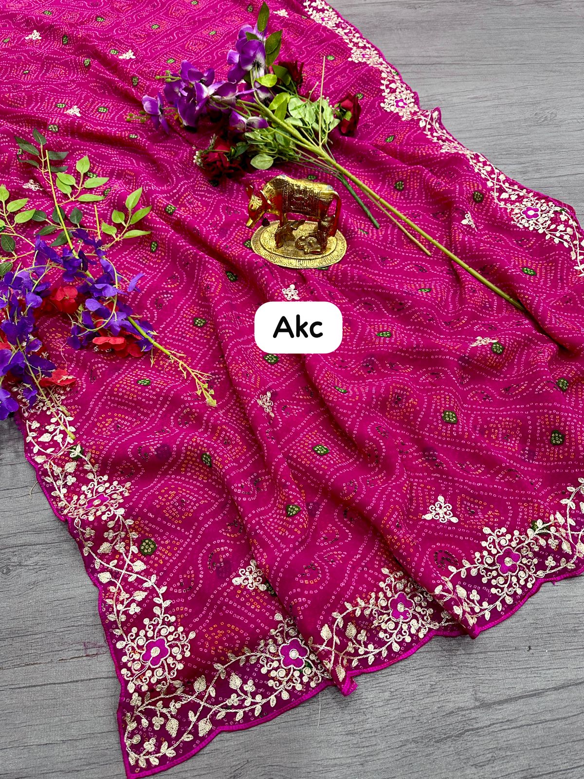 Kayatri New Pure Cxc Georgette Heavy Unique Pita Work Saree
