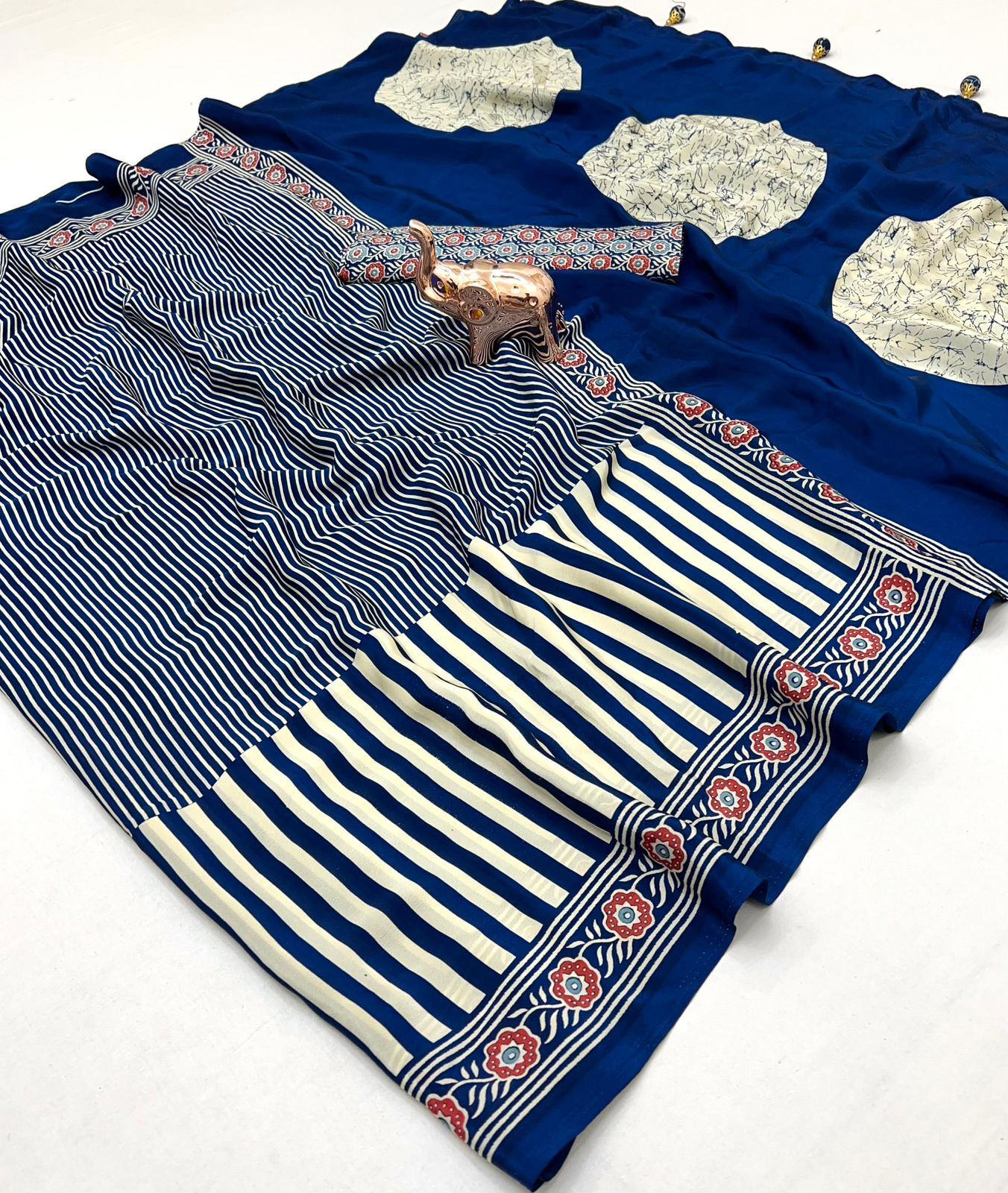 Kayatri Heavy Semi Gajji Saree with AJRrakh Touch