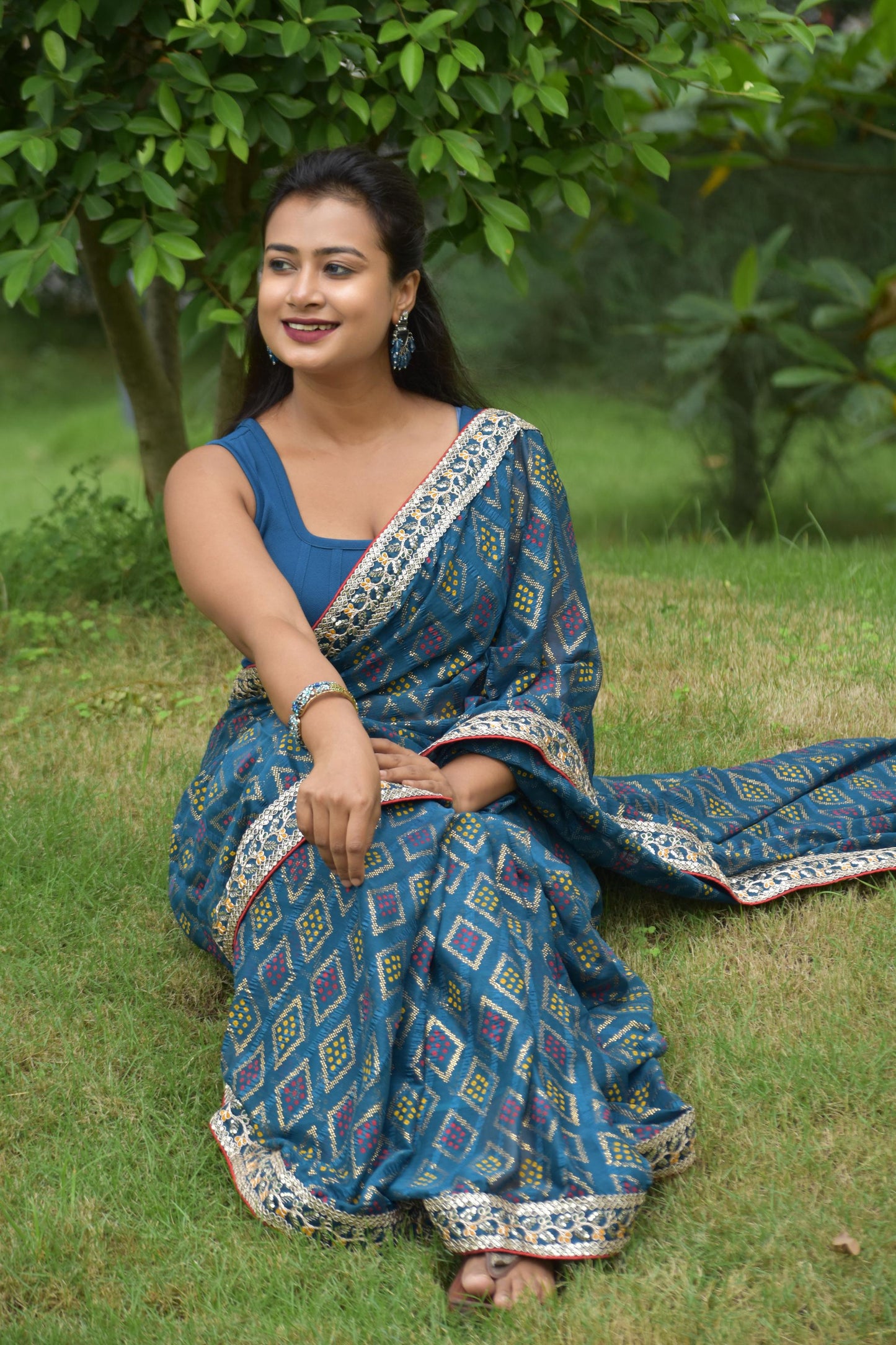 Kayatri New Elegant Bandhej Chex Cotton Silk Saree with Stylish Border & Pallu