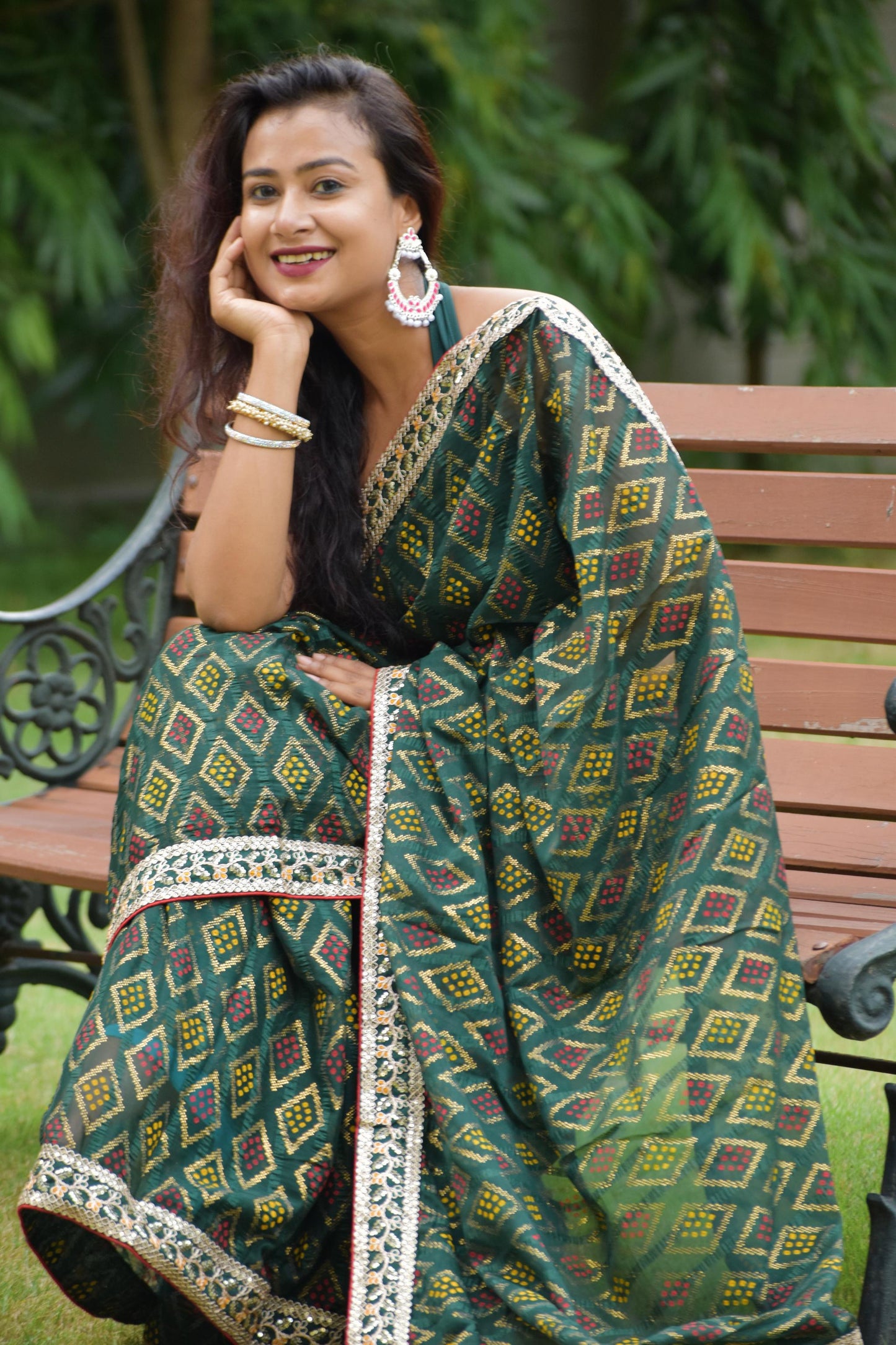 Kayatri New Elegant Bandhej Chex Cotton Silk Saree with Stylish Border & Pallu