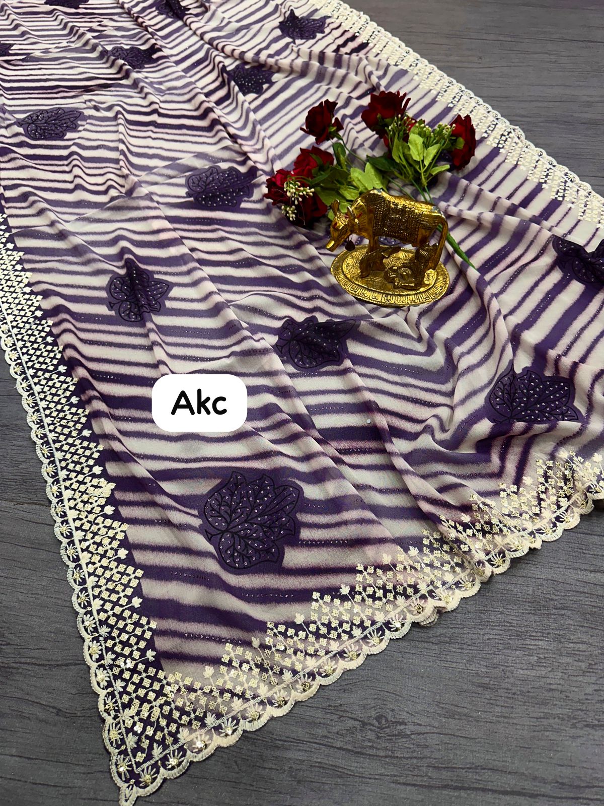 Kayatri Luxury georgette with foil print and sequence thread work