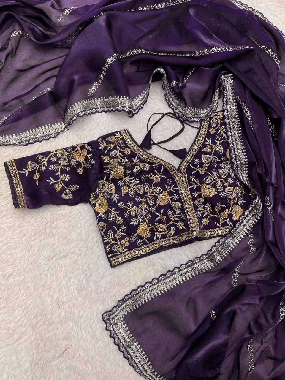 Kayatri Glamour Glow – Zimmy Choo Satin Saree