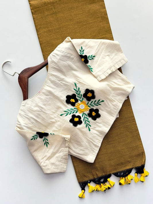 Kayatri New Khadi Cotton Saree And Beautiful Heavy Khadi Cotton Apllic Blouse