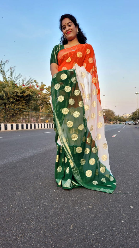 Kayatri New Georgette  jari buti with beautiful rose  print Lahariya zari waiving saree