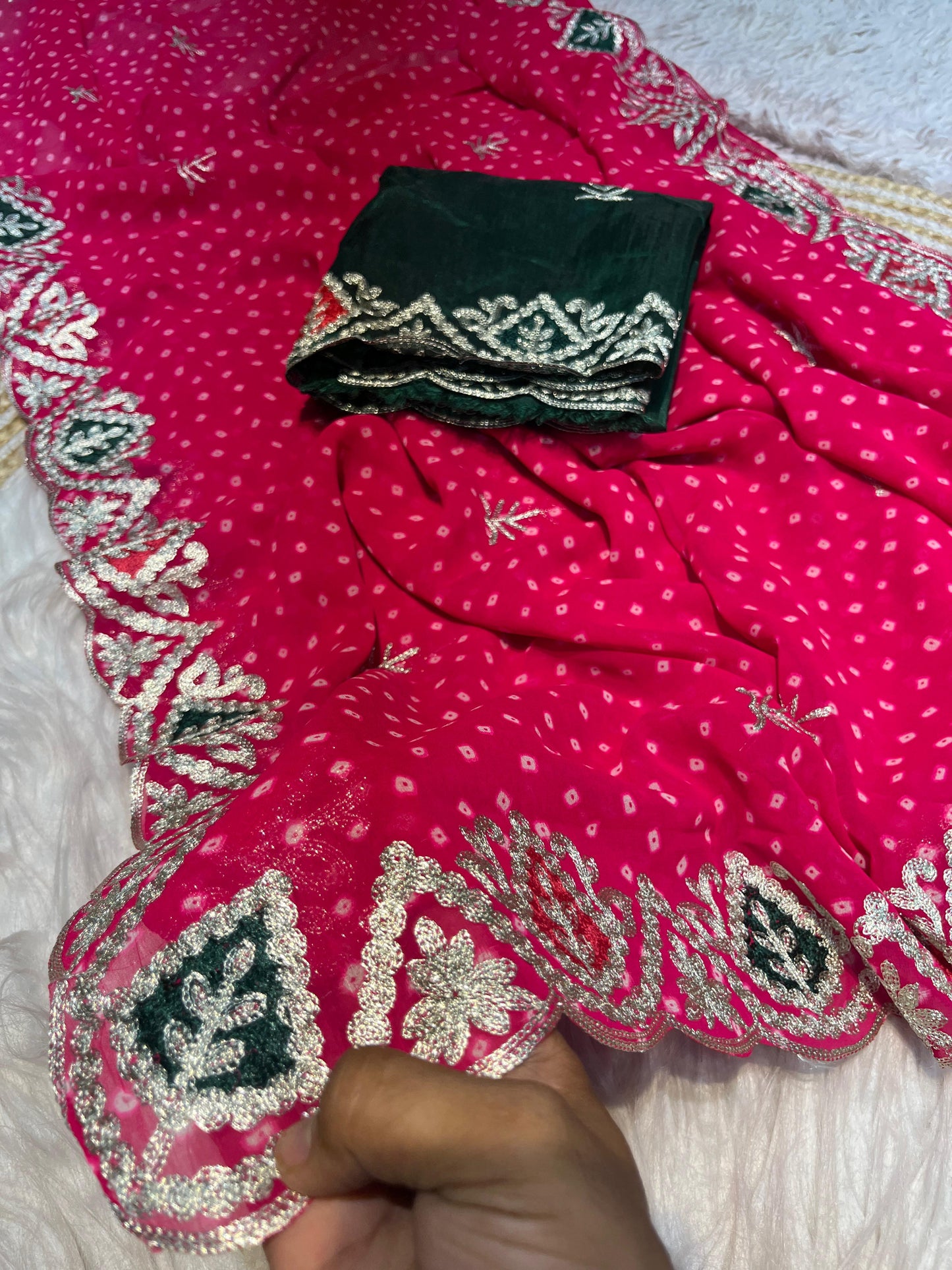 Kawyatri New Georgette bandej saree with c-pallu chain stiched gota Saree