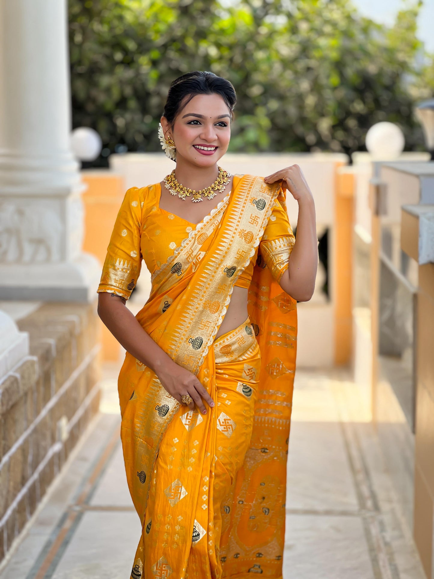 Kayatri New Pure Viscous Dola Silk Swastik & Kalash Design Saree