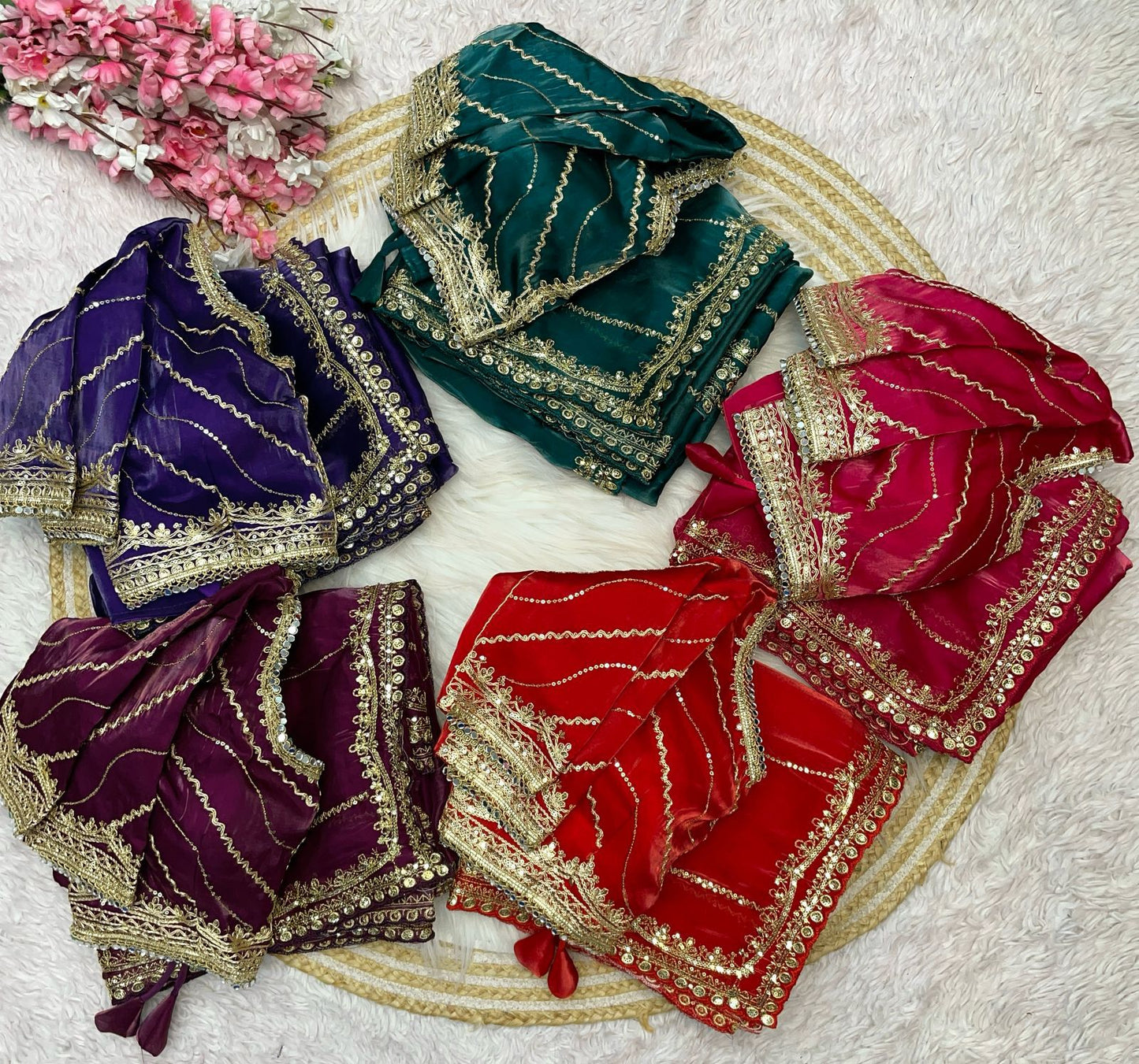 Kayatri New Pure Zimmy Choo Satin Saree With Beautiful 3MM Sequence Zari sarre