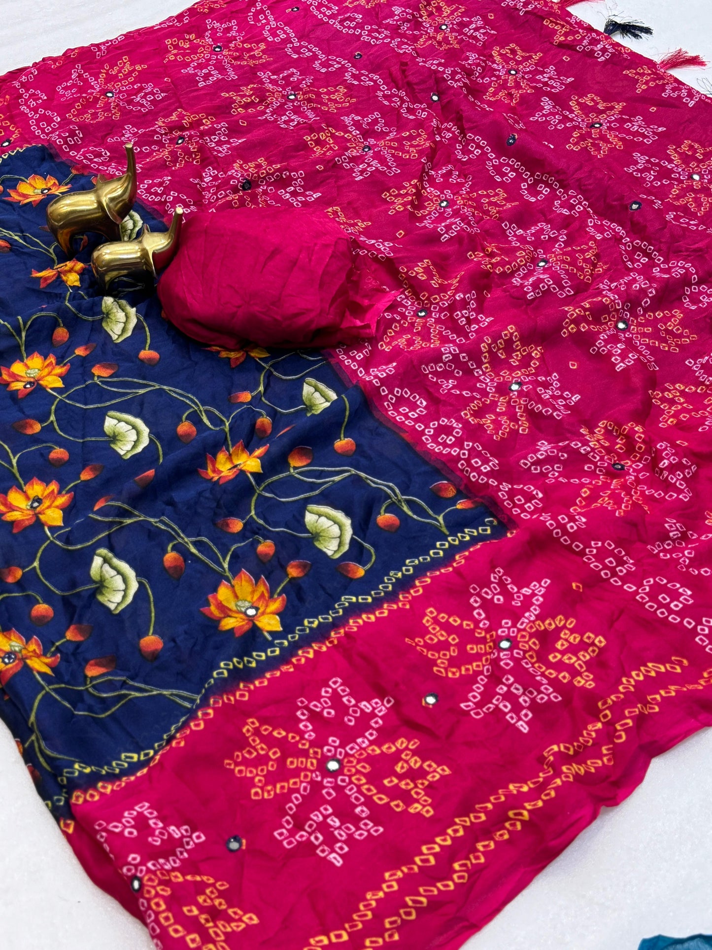 Kayatri New PURE MOSS KALMKARI WITH BANDHANI SAREE