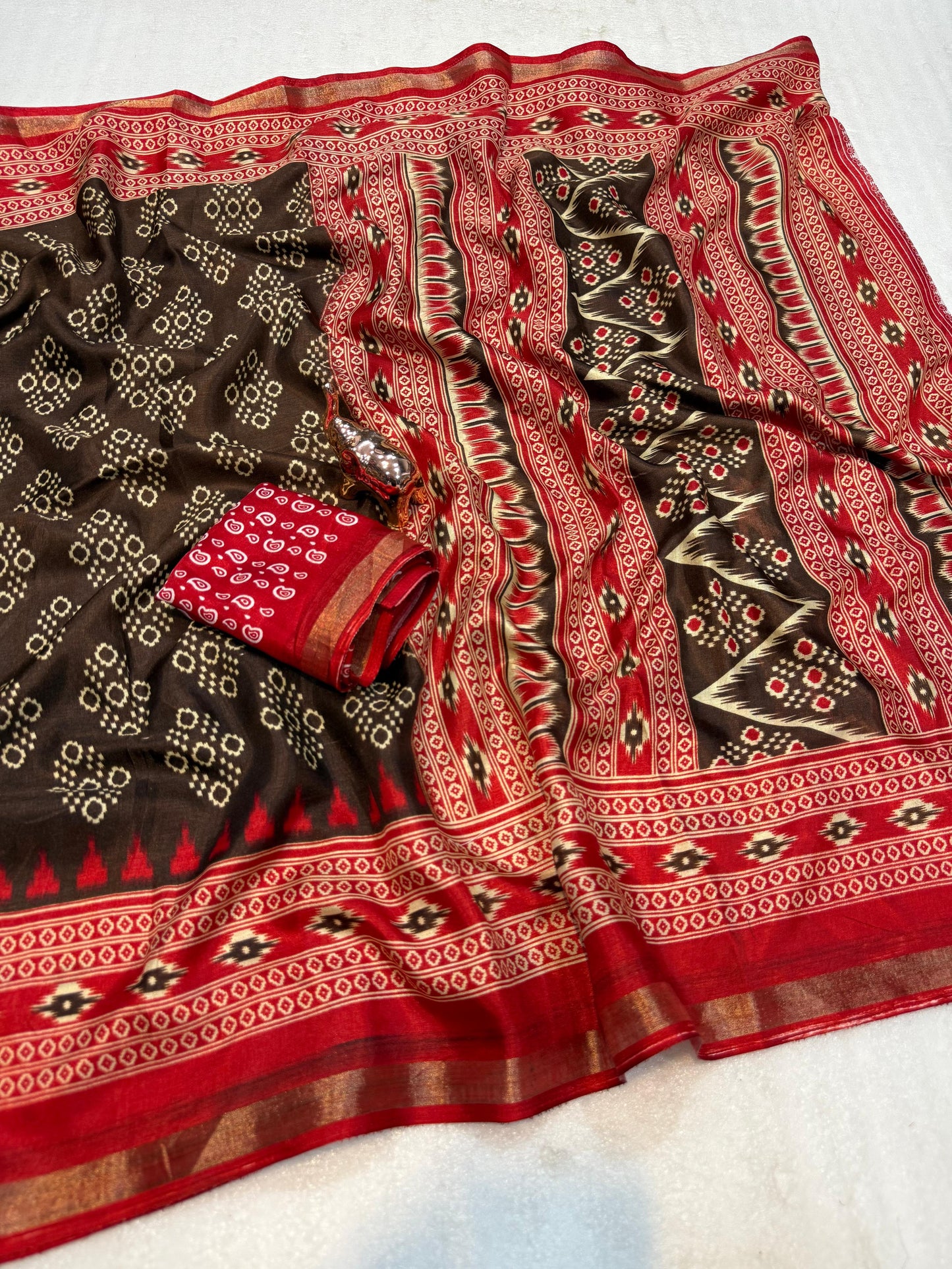 Kayatri New SEMI MUL MUL COTTON SAREE WITH BEAUTIFUL NEW PRINTS ALL OVER SAREE