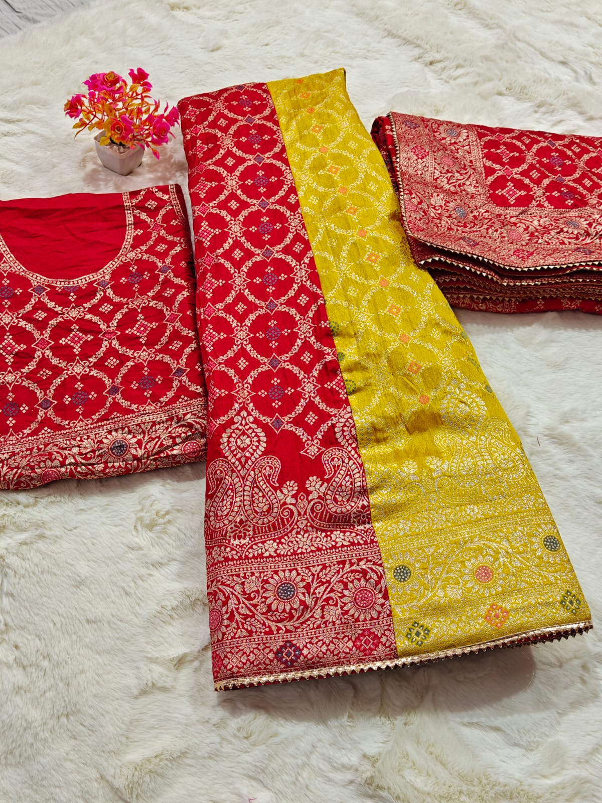Kayatri New  Banarasi Dolo silk langha jari work Jaipuri  dai dupatta pure Dolo silk langha