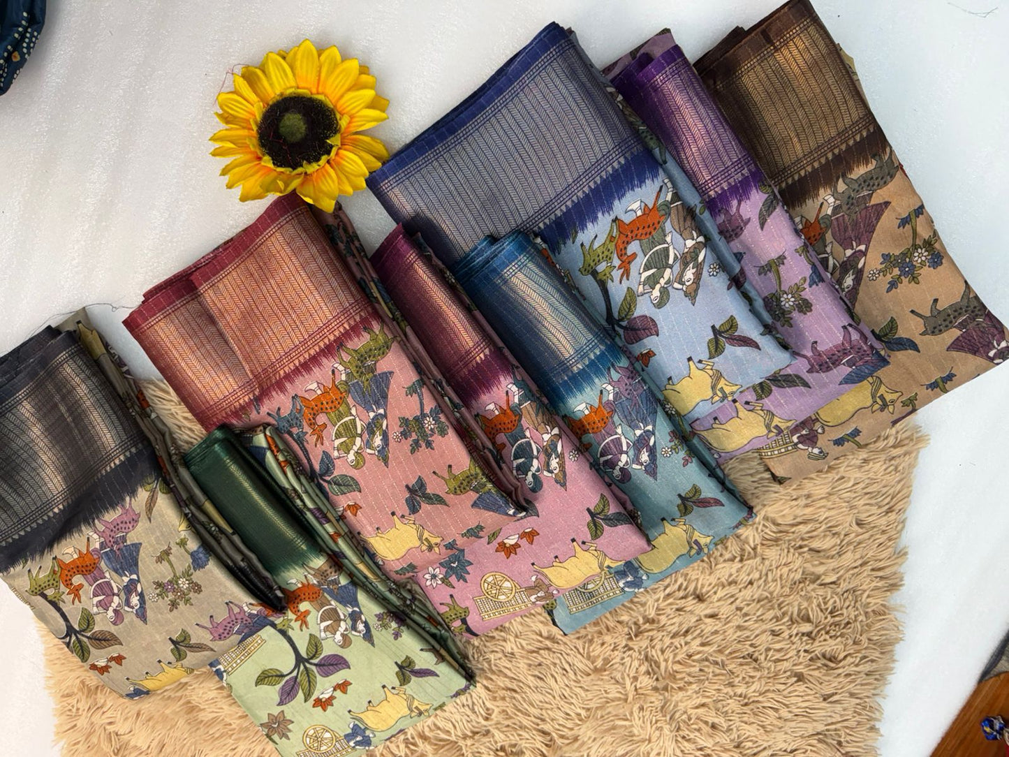 Kayatri New Dola silk with * in all over saree boder same as originall boder saree