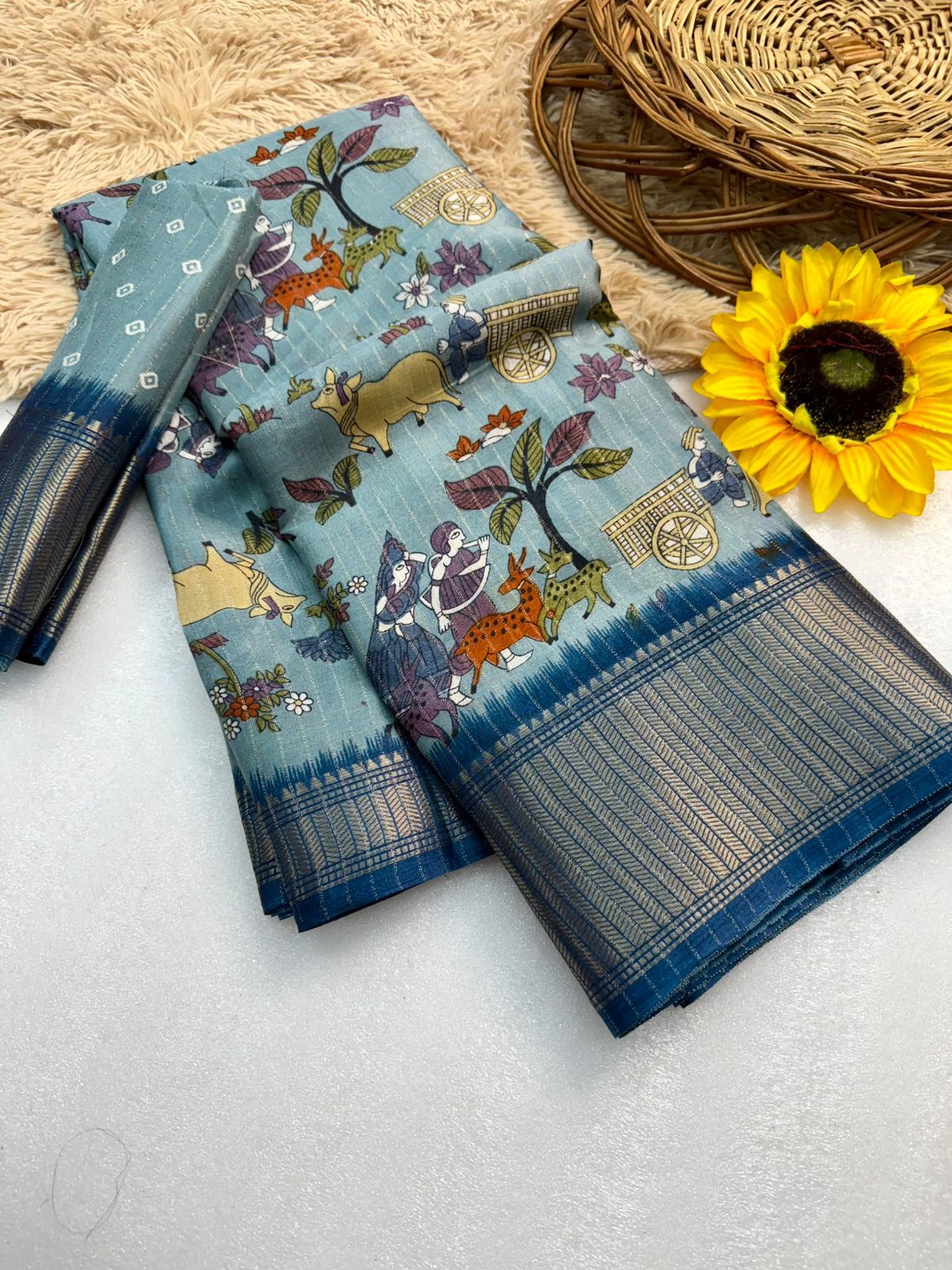 Kayatri New Dola silk with * in all over saree boder same as originall boder saree